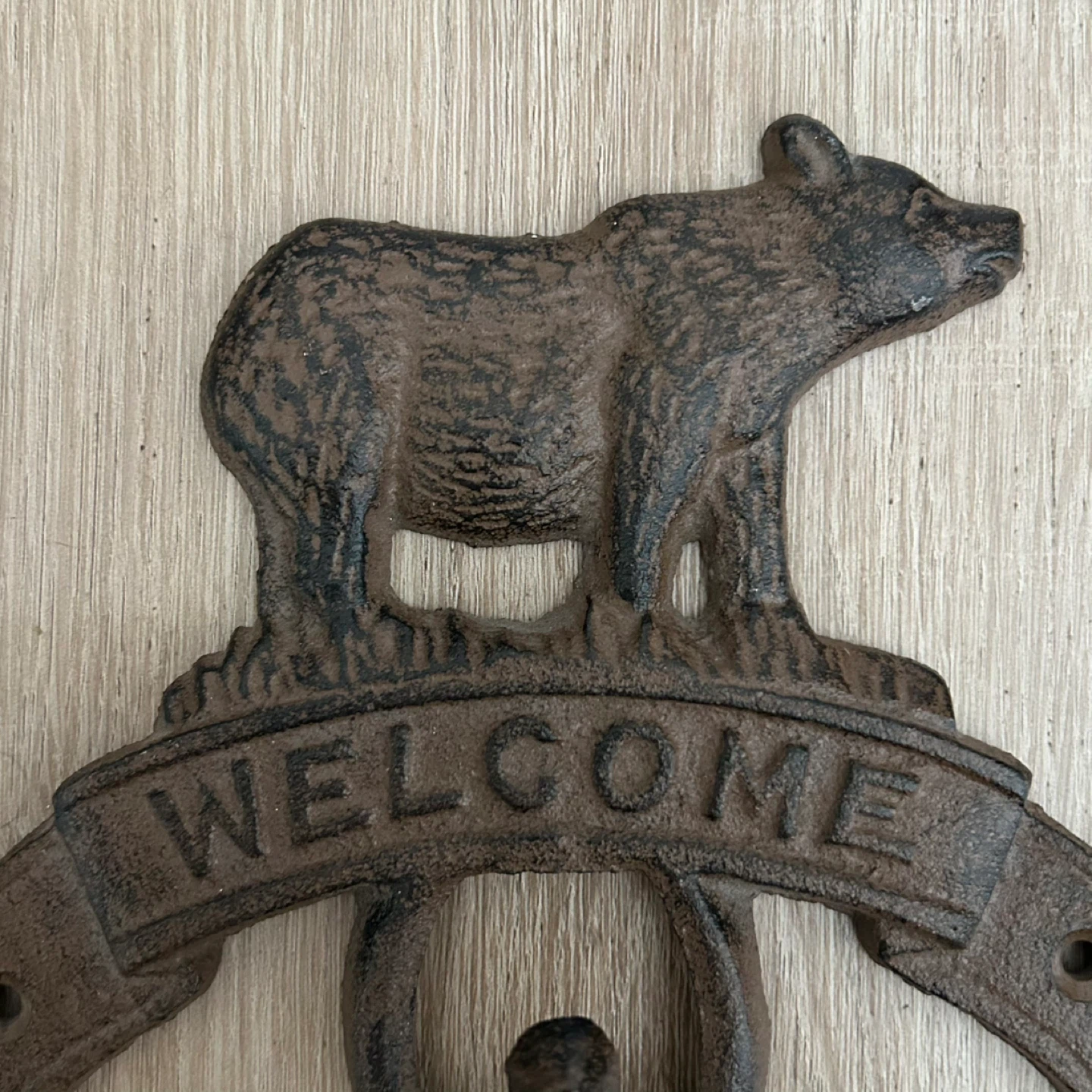 ⚽ Cast Iron Bear “Welcome” Wall Hook - photo 4