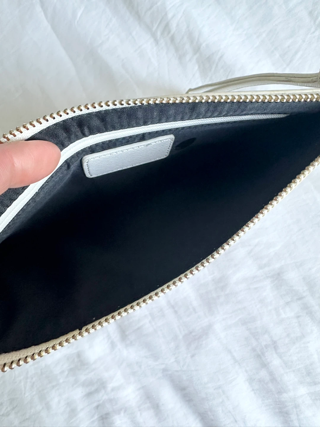 ⚽️ Clutch Pouch with Wrist Strap - photo 2