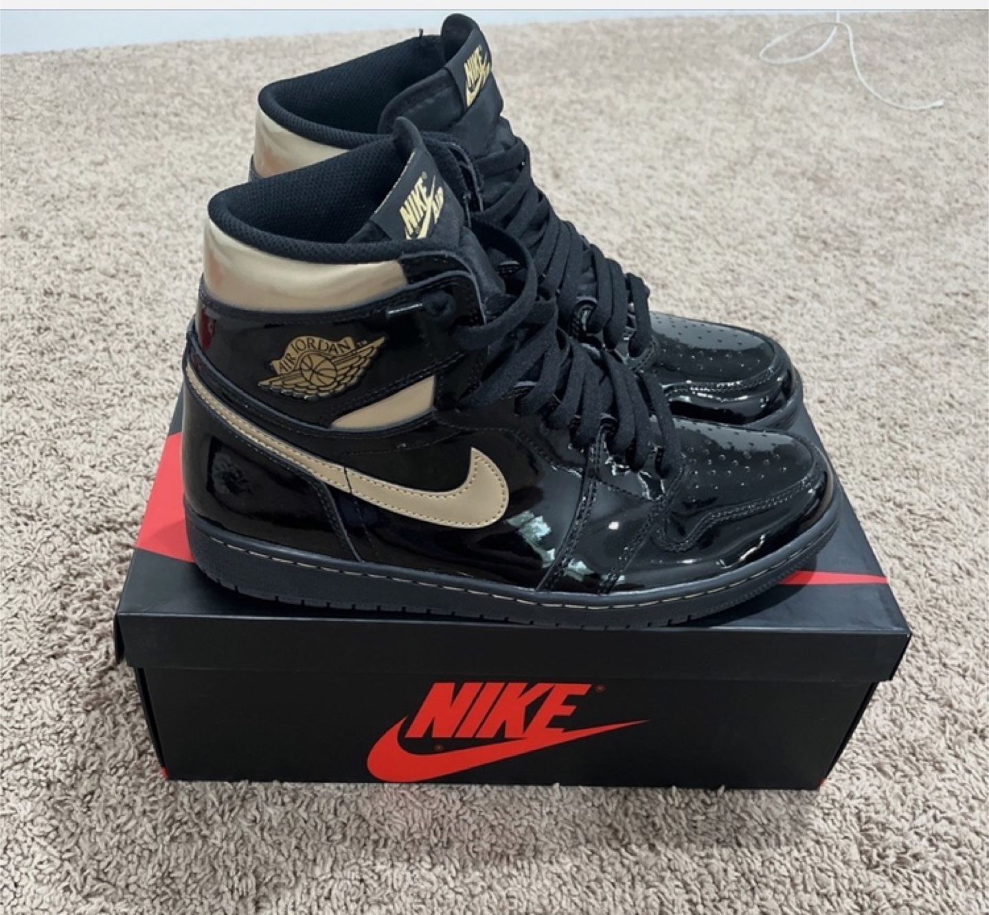 Air Jordan 1 Metallic Gold 2020