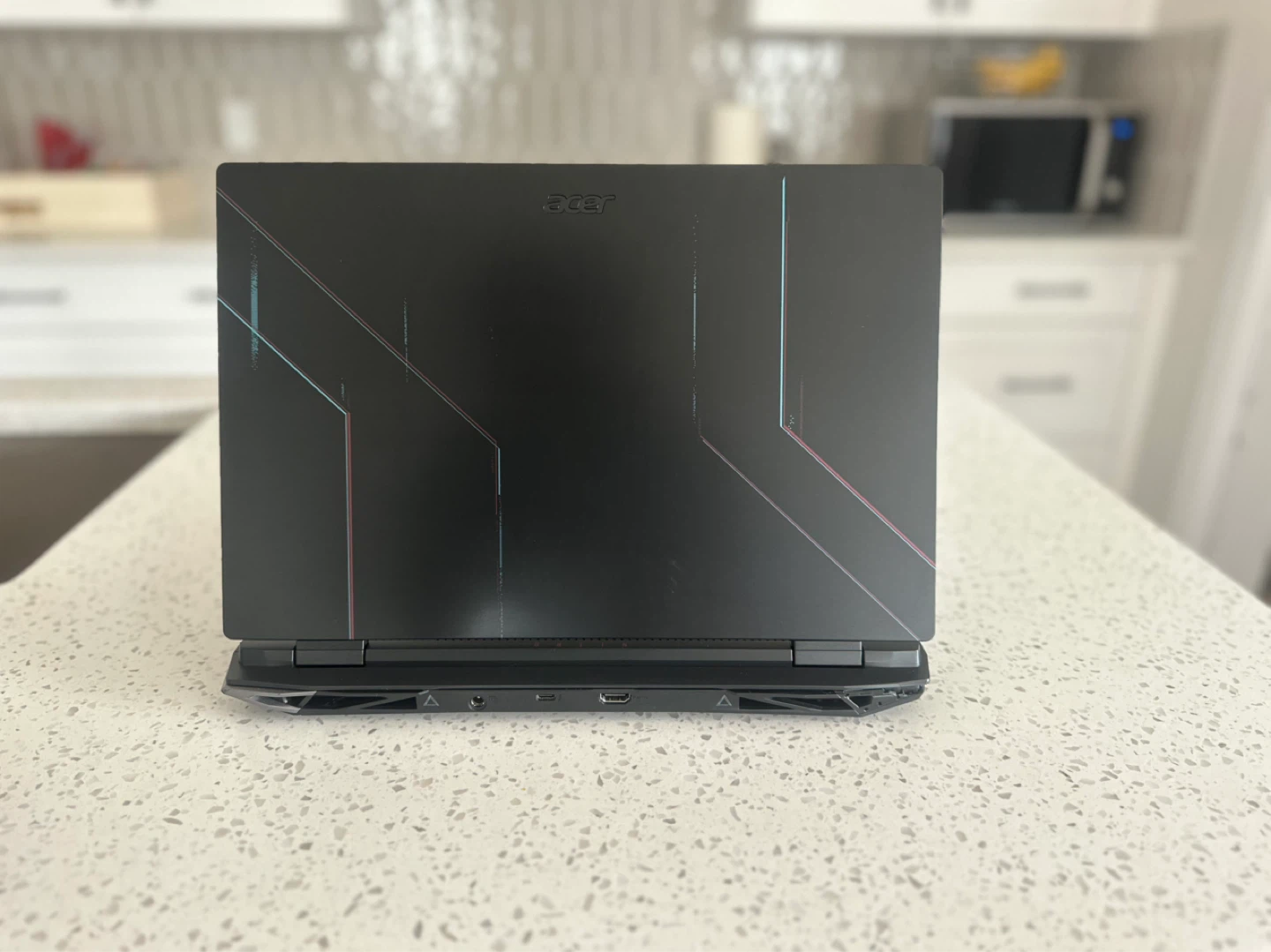 Acer Nitro V - 144Hz, RTX4050, 1.5TB Storage - photo 2