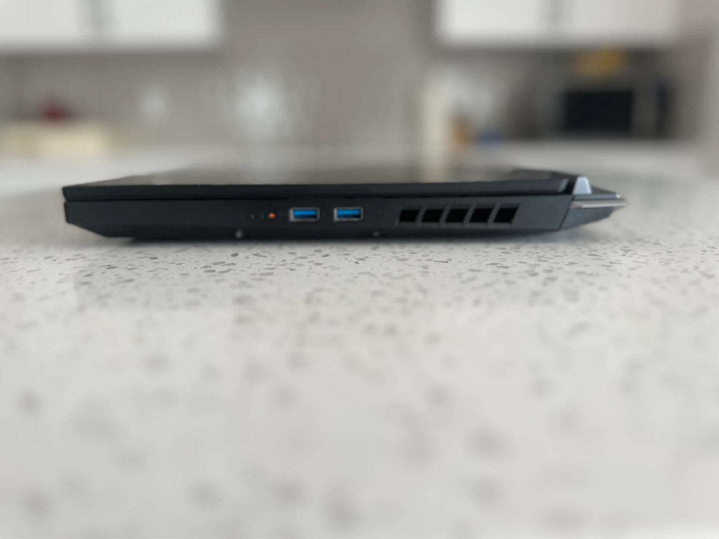 Acer Nitro V - 144Hz, RTX4050, 1.5TB Storage - photo 3