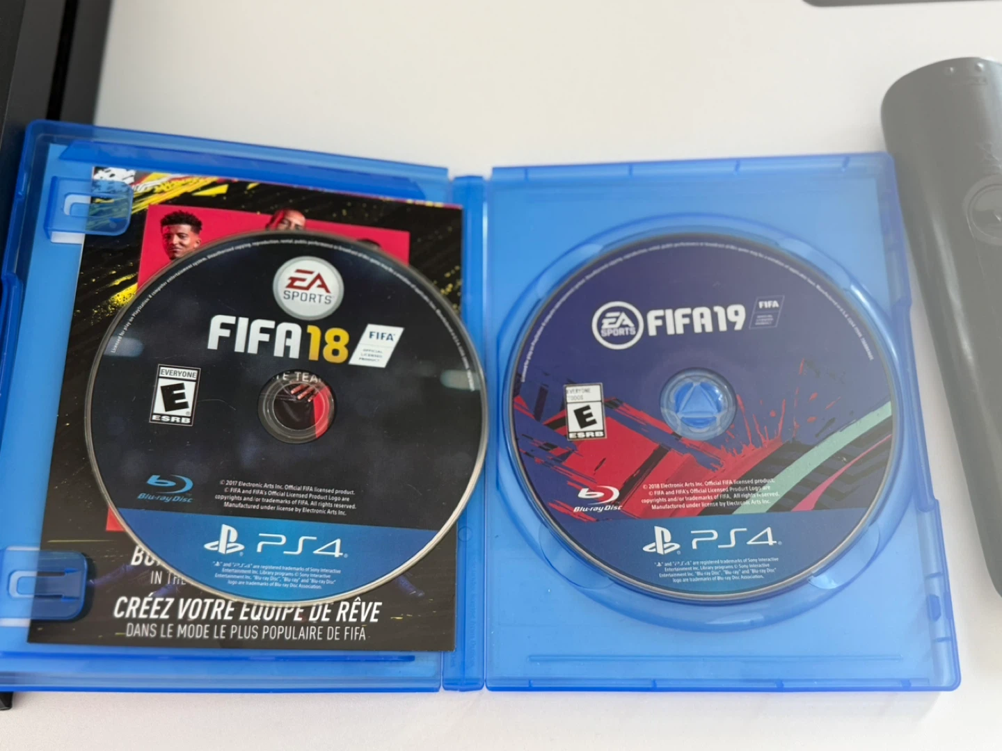 Sony PlayStation 4 (PS4) Console with Controller and Games - photo 3