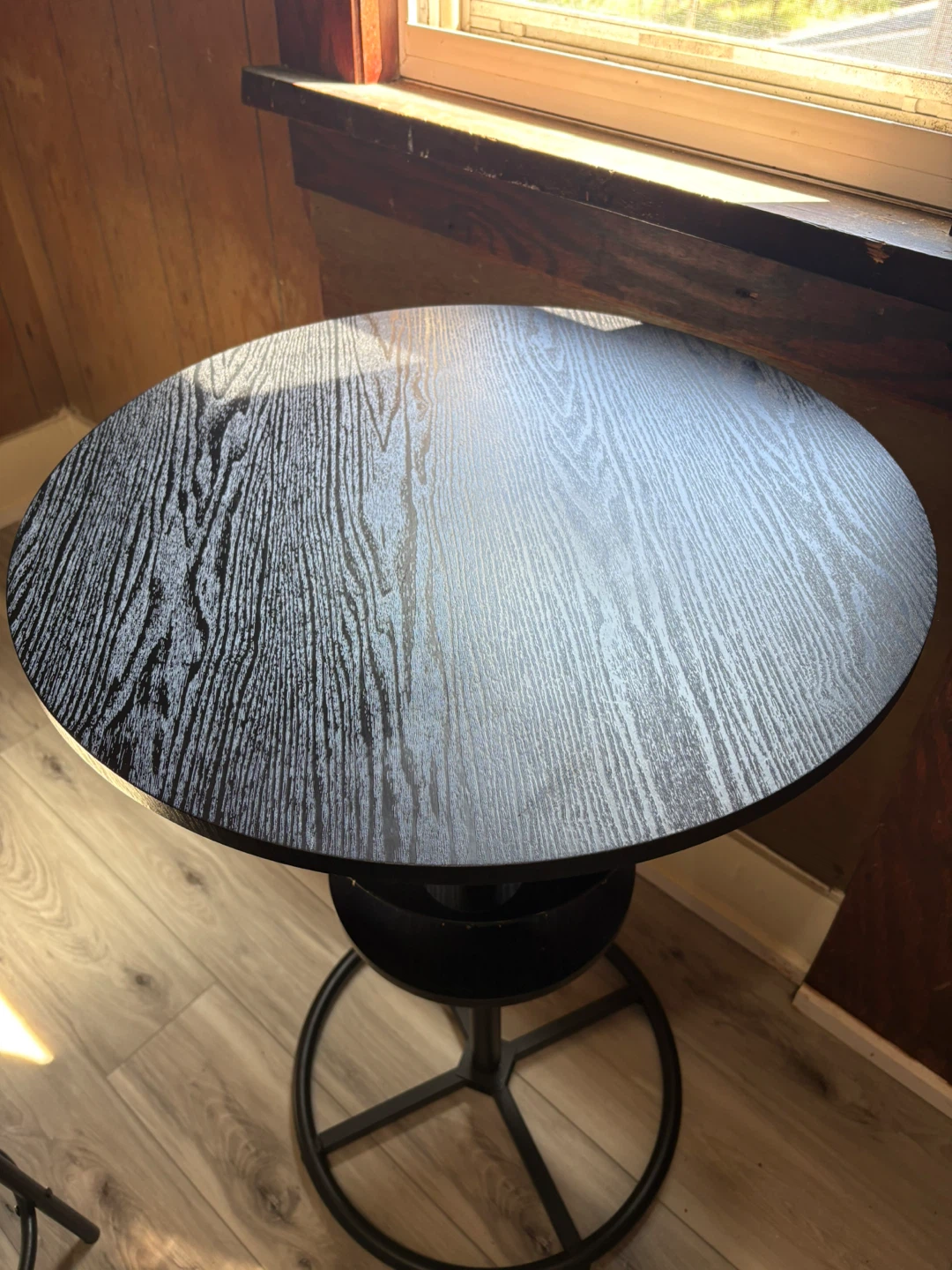 Bar table and stools set