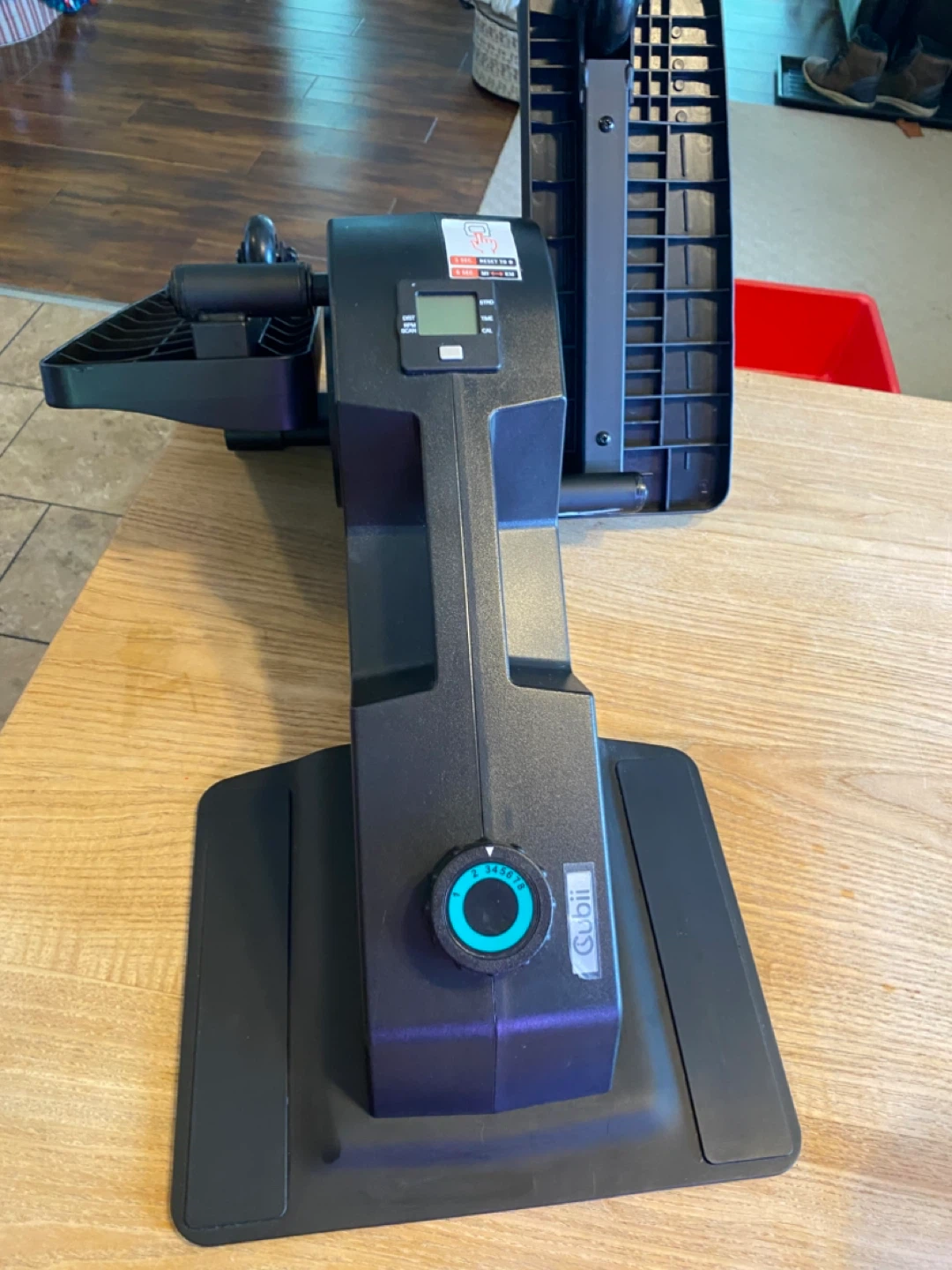 Cubii Under-Desk Elliptical - photo 5