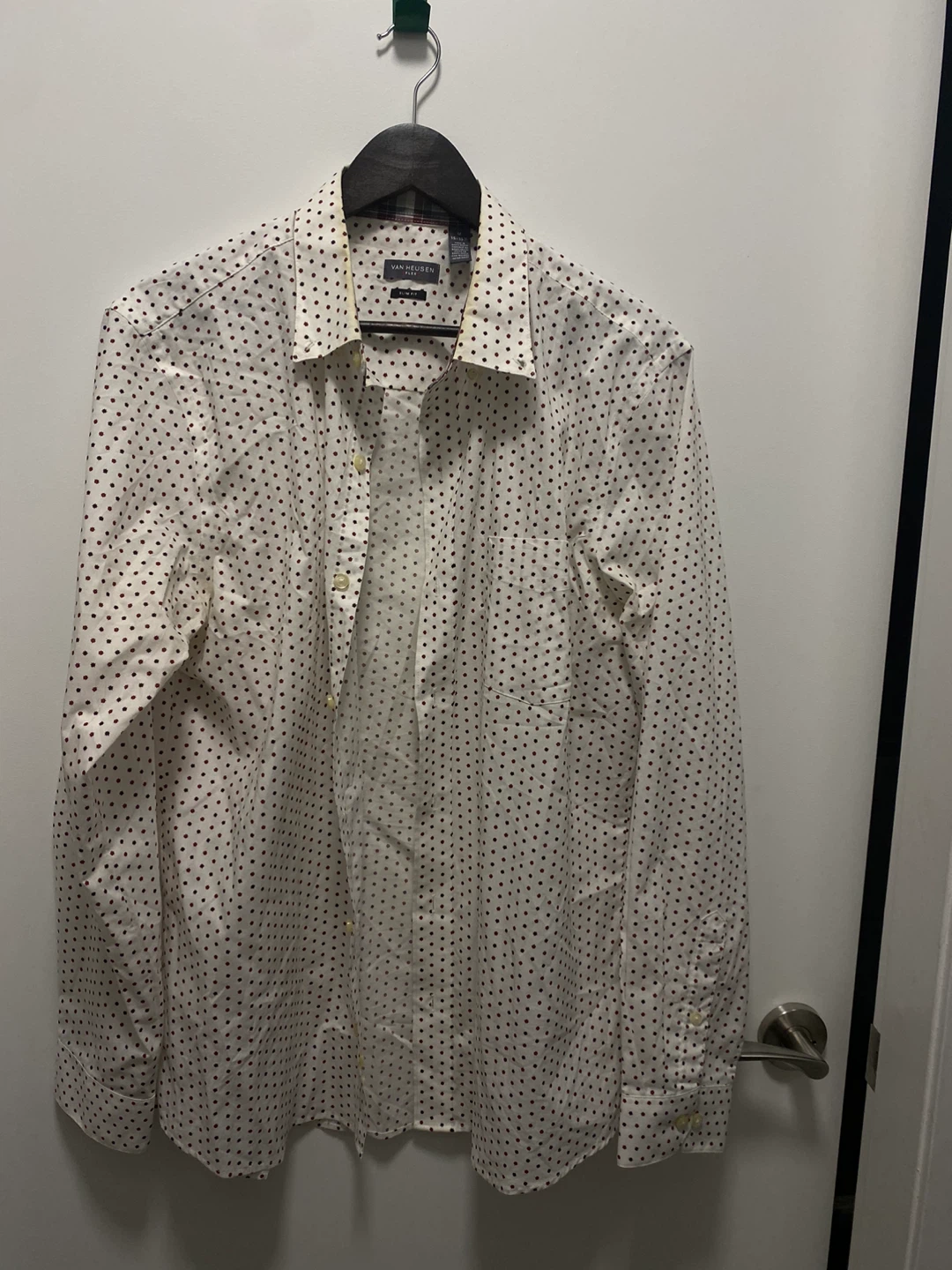 ⚽ Van Heusen Slim Fit Dress Shirt