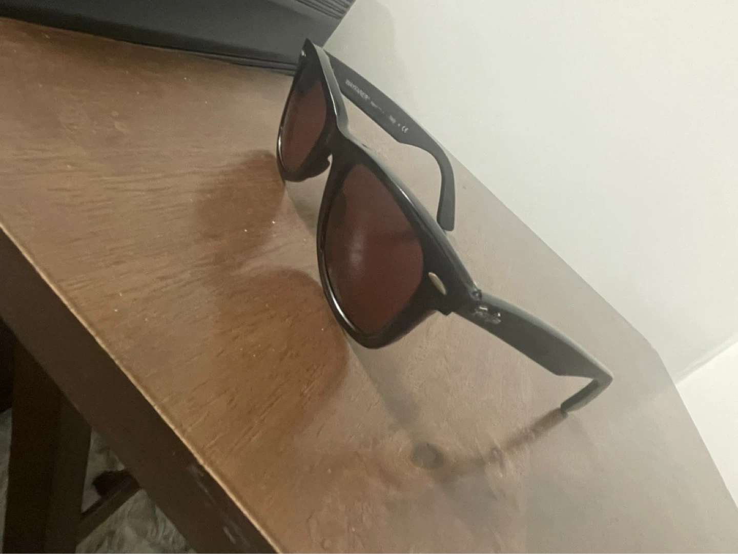 Ray-Ban Wayfarer Sunglasses - photo 2