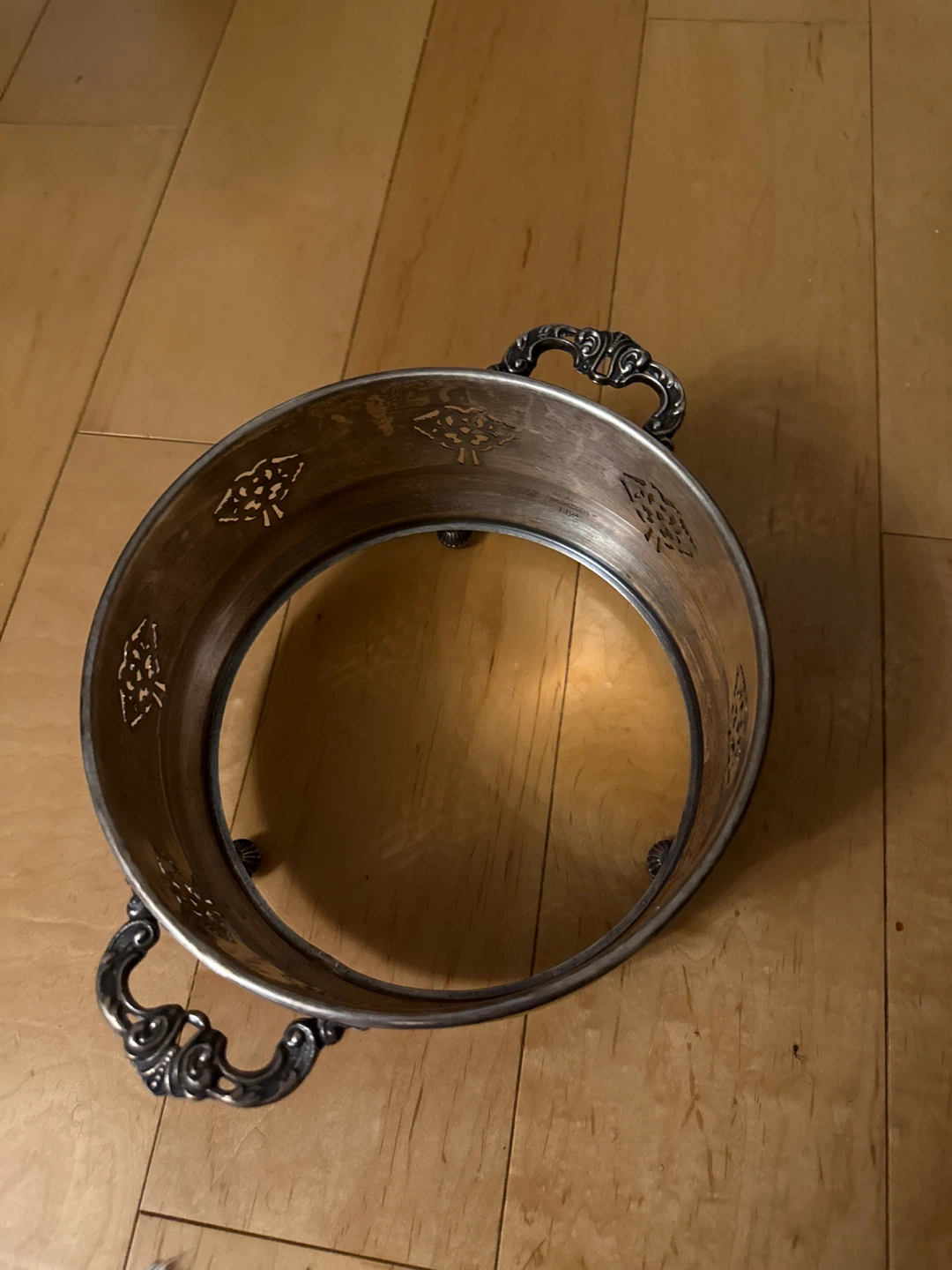 Wm. A. Eggers Silver-Plated Bowl Stand - photo 3