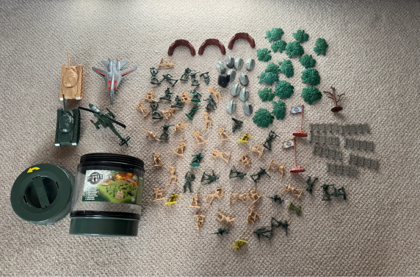 Toy Soldier Playset