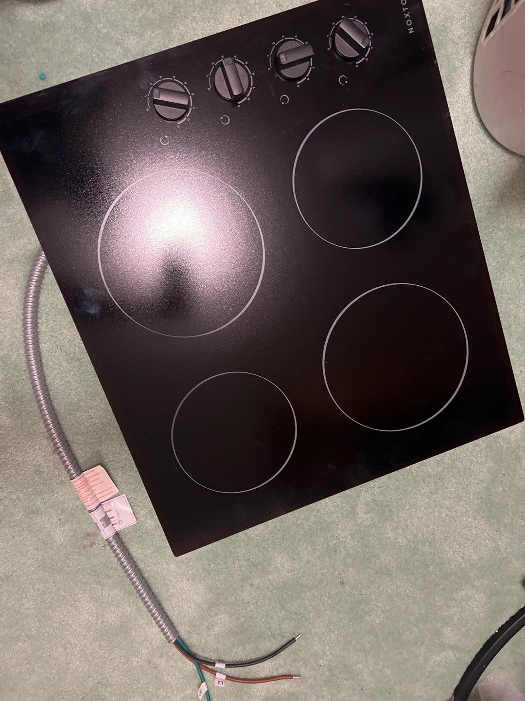 NOXTON 4-Burner Electric Cooktop - photo 3