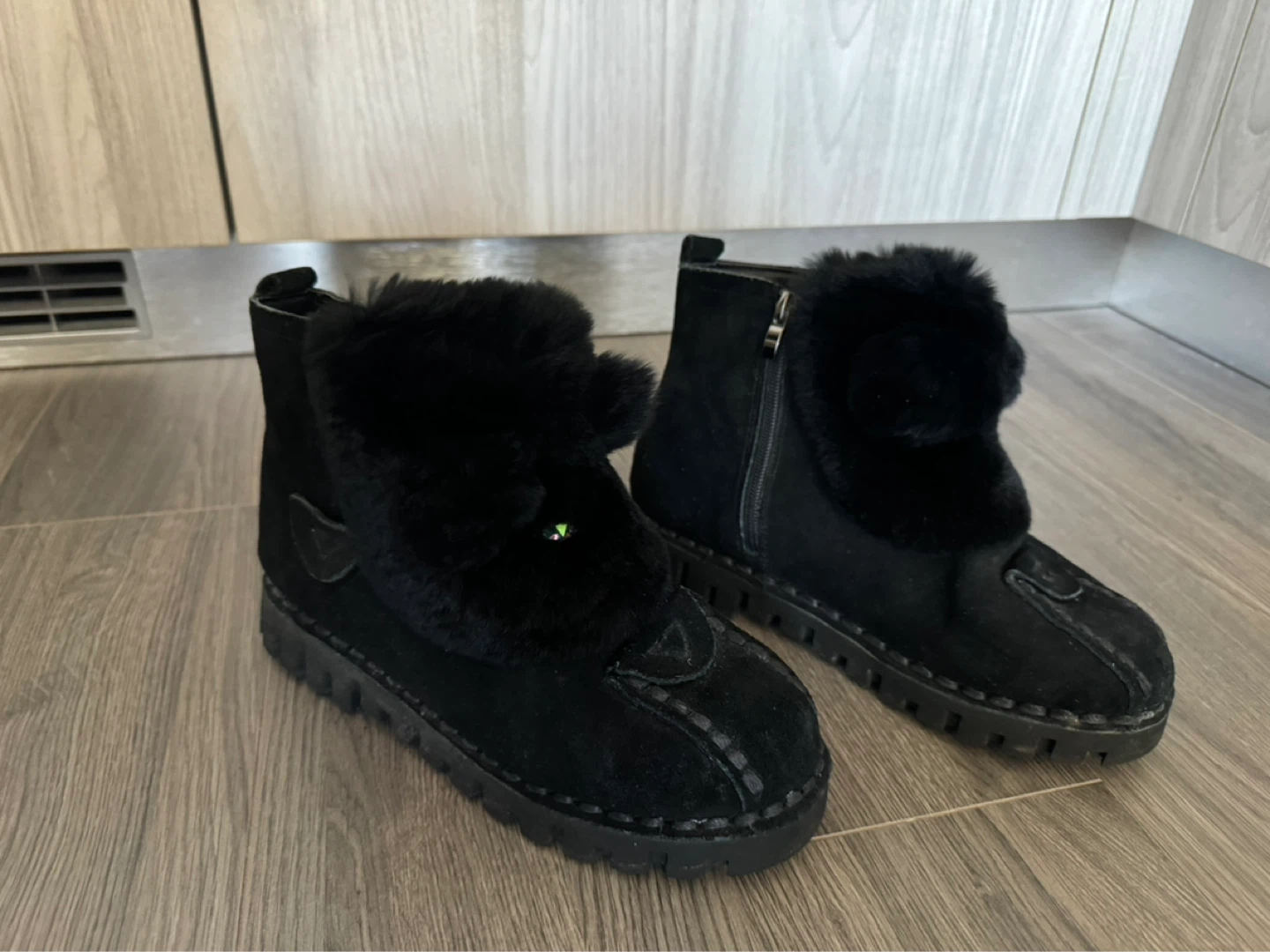 Cute Furry Black Winter Ankle Boots, Side‑zipper, warm lined