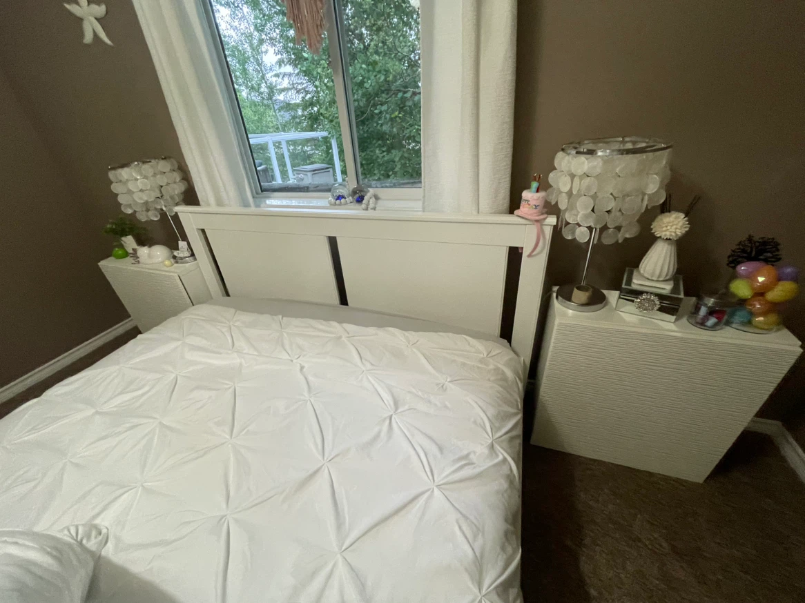 IKEA Songesand Queen Bed Frame - photo 2