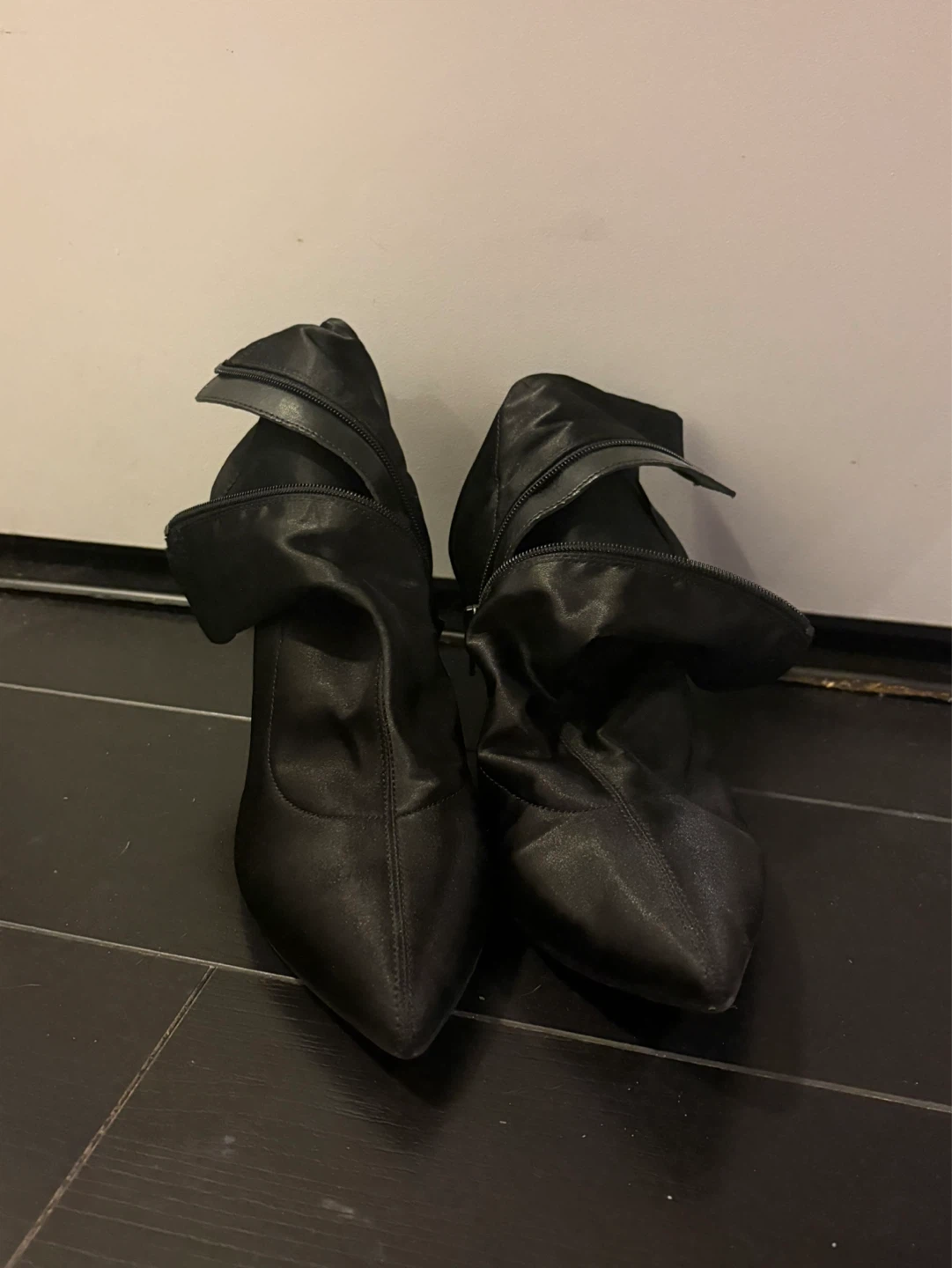 Black Pointed Toe Ankle Boots