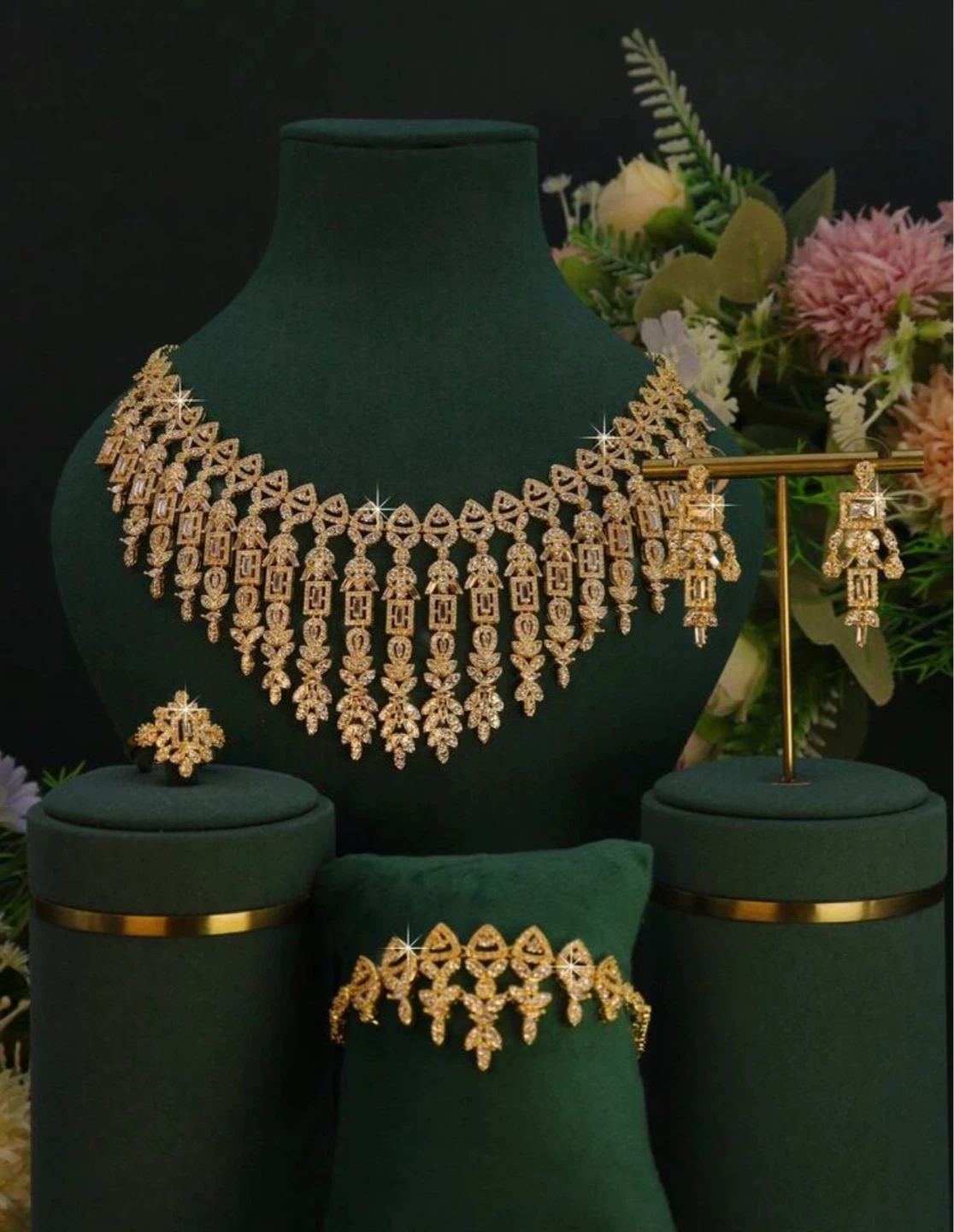 Gold-Tone Rhinestone Jewellery Set