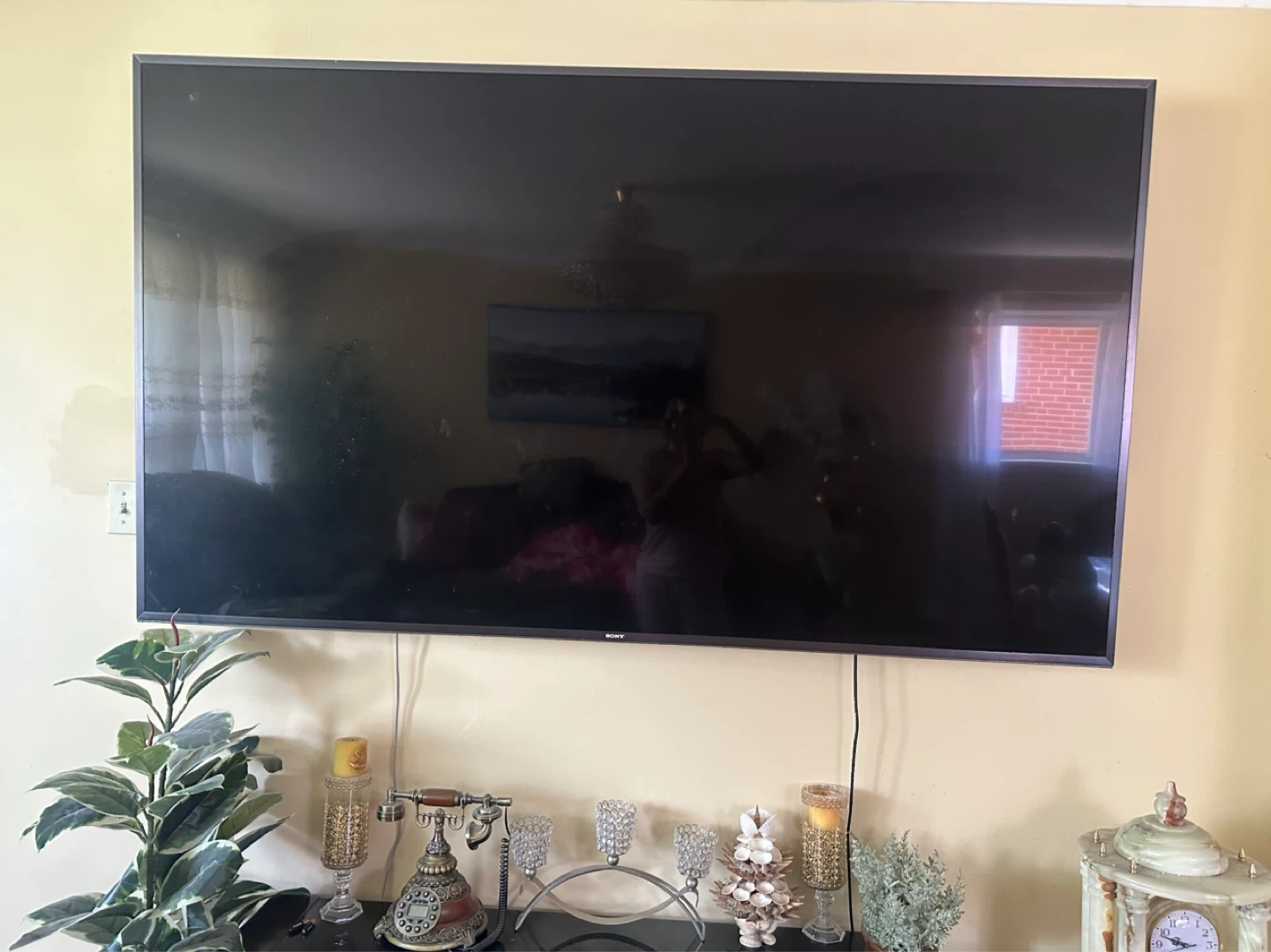 85-inch Sony4K HDR LED Smart TV - photo 2