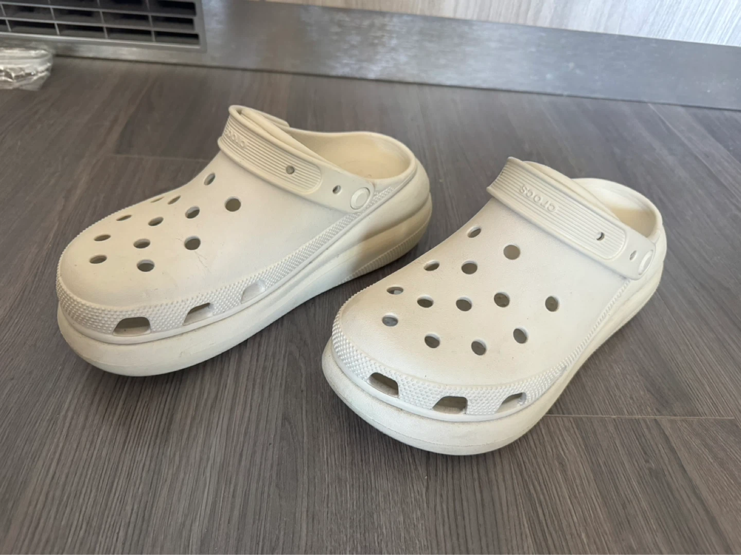 Crocs Classic Crush clogs - photo 2