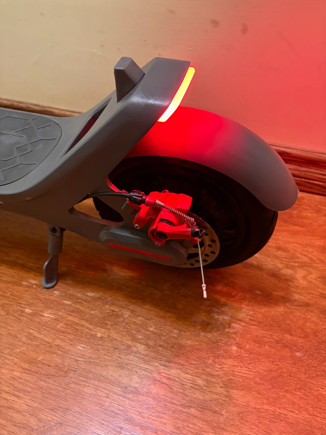 Phantom gogo a8 electric scooter - photo 4
