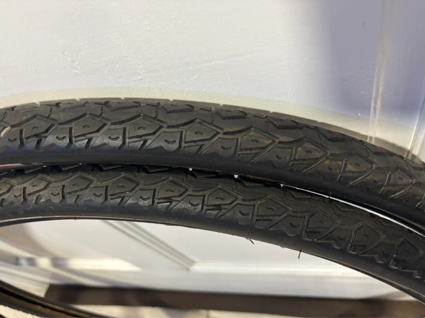 Specialized Infinity 700x38c Tires (PAIR)$50 - photo 4