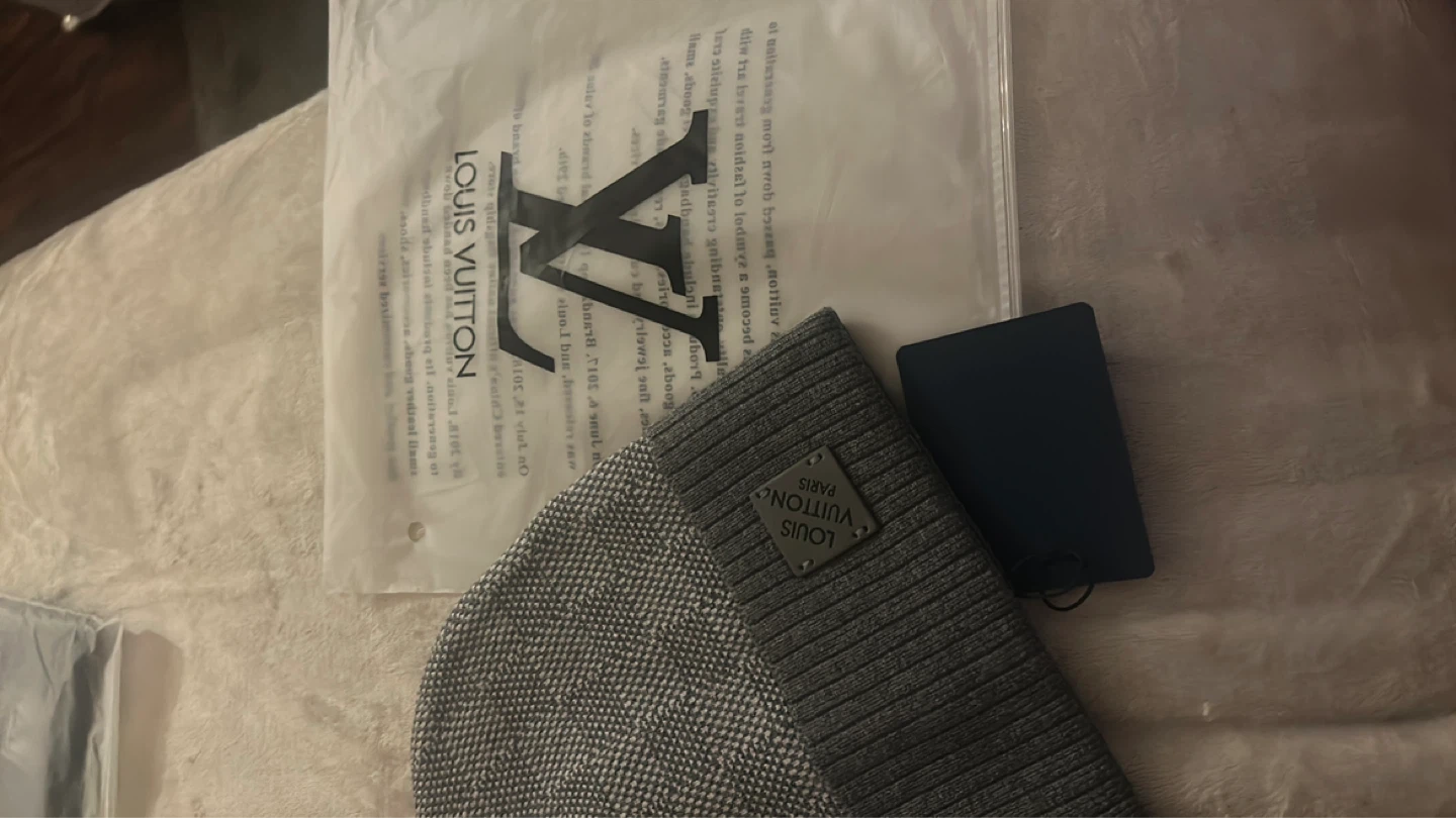 Louis Vuitton Beanie - photo 5