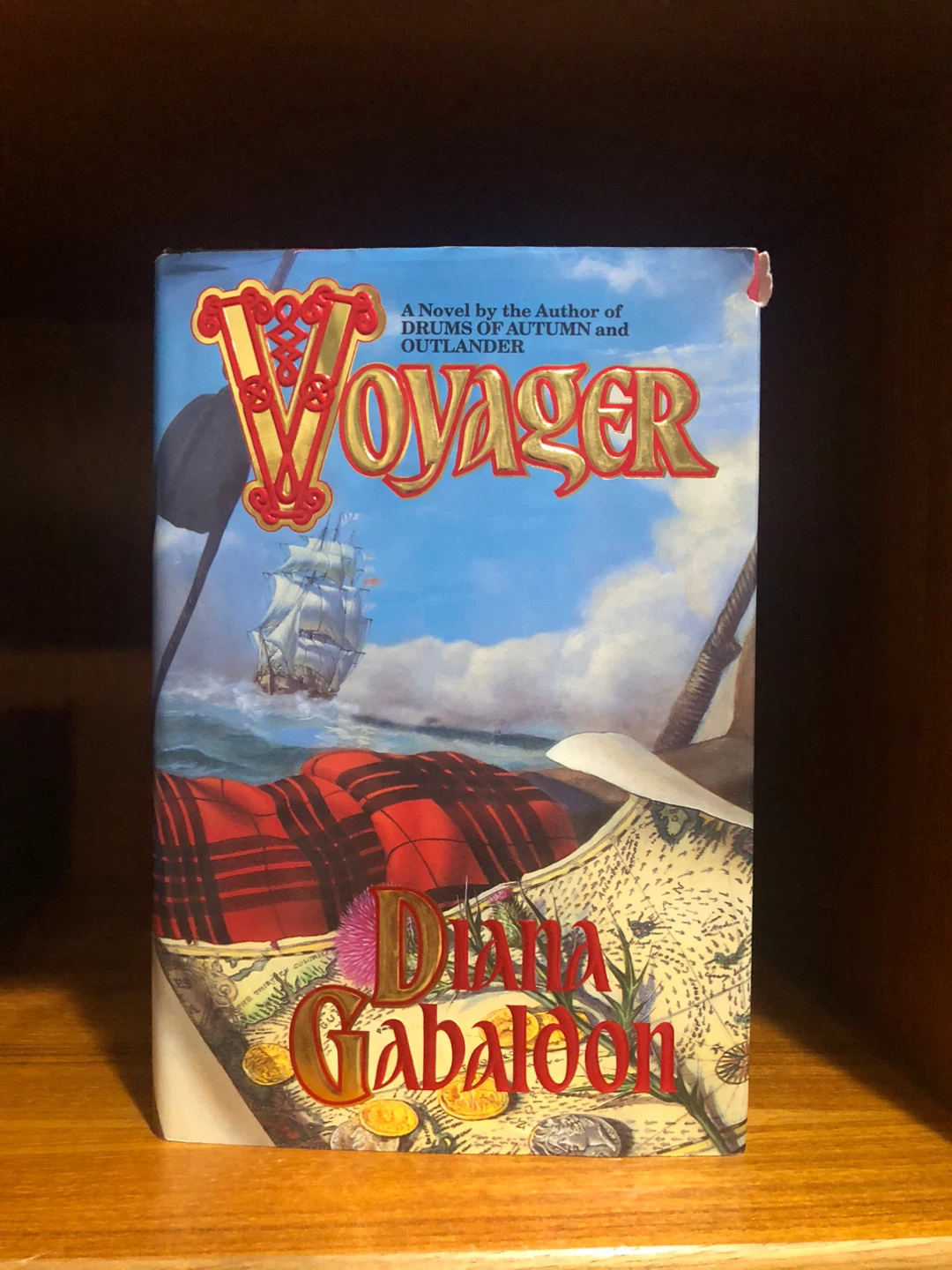 Voyager , Hardover Book, by Diana Gabaldon ⚽️