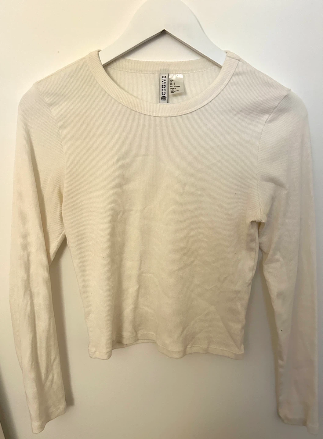 CLOSET CLEAN OUT REASONABLE PRICES - photo 2