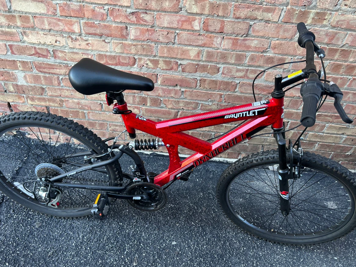 Red "Gauntlet" Mountain Bike