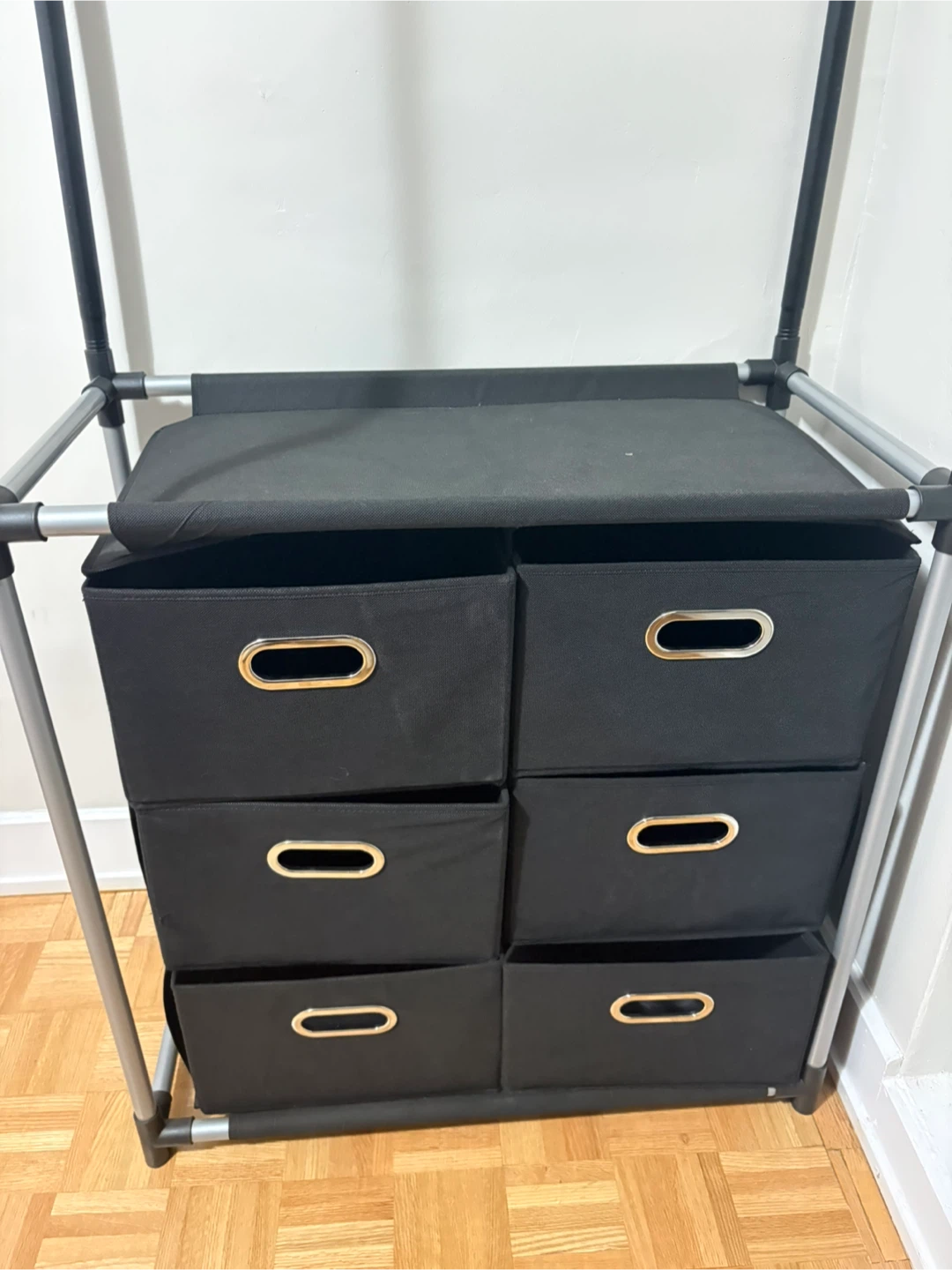 Dresser - photo 2