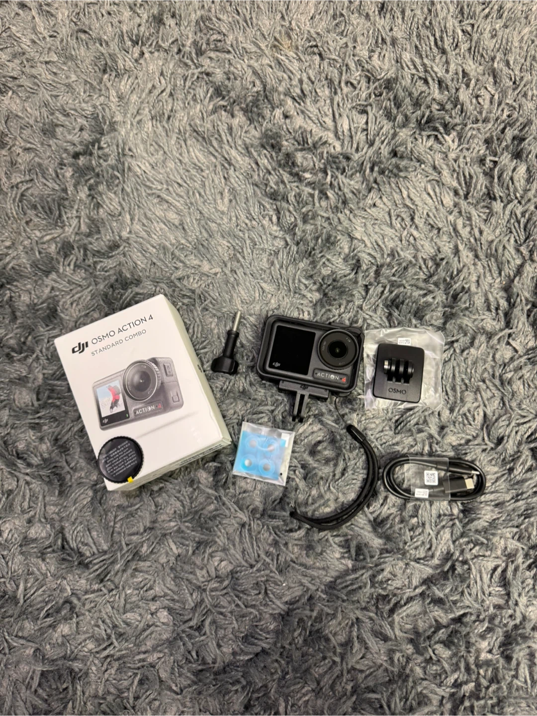 DJI Osmo Action 4 Standard Combo Action Camera