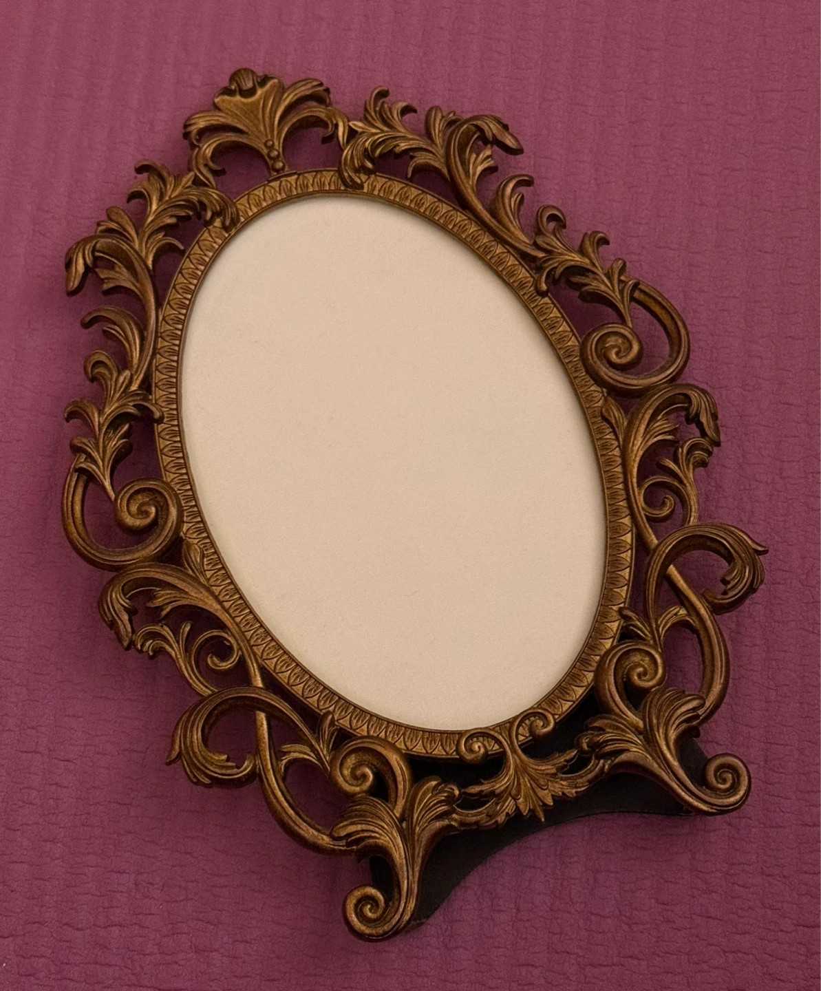 ⚽️Ornate Oval Tabletop Picture Frame