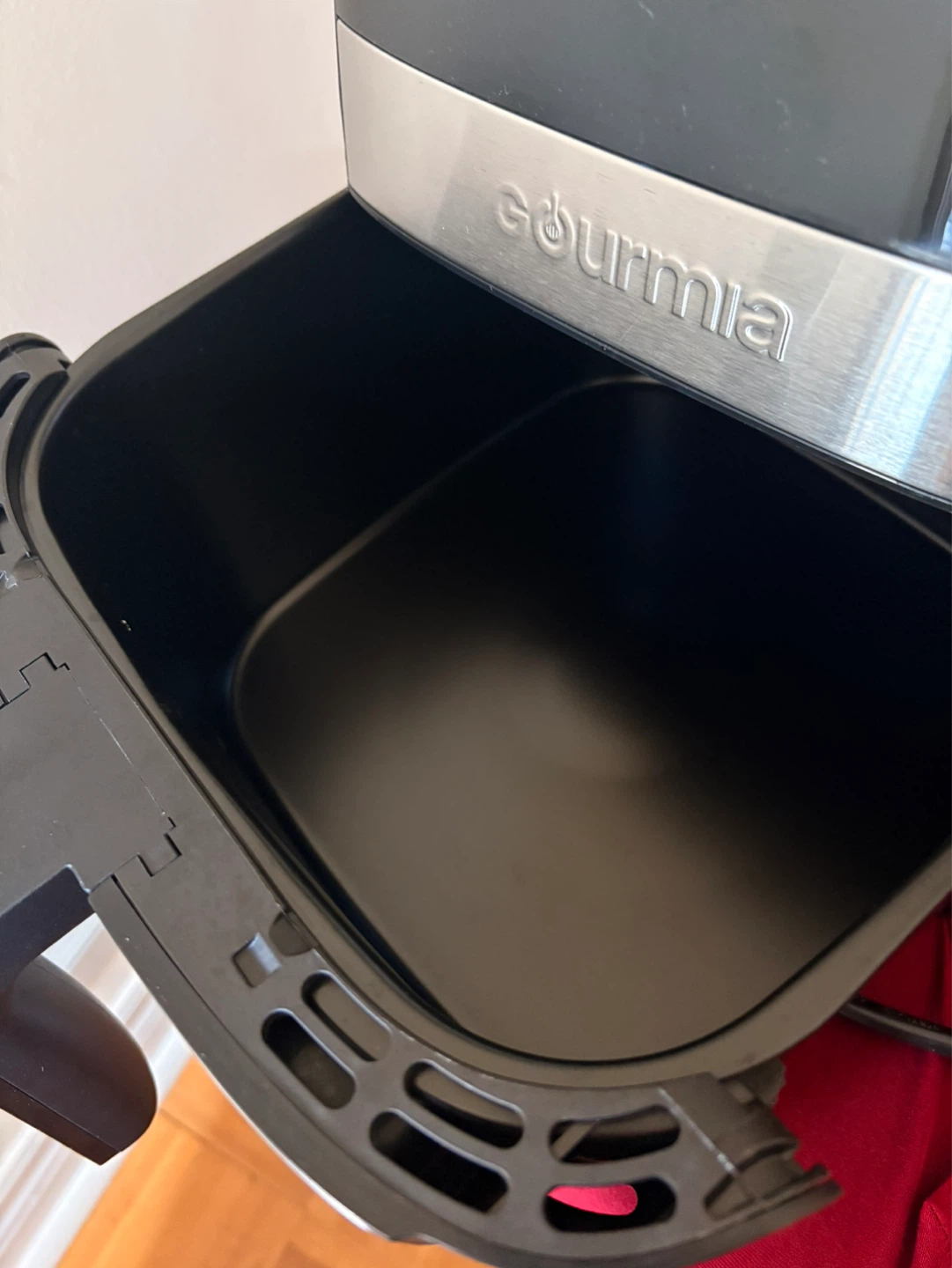 ⚽️ 8 QT Air Fryer (like new!!) ⚽️ - photo 3