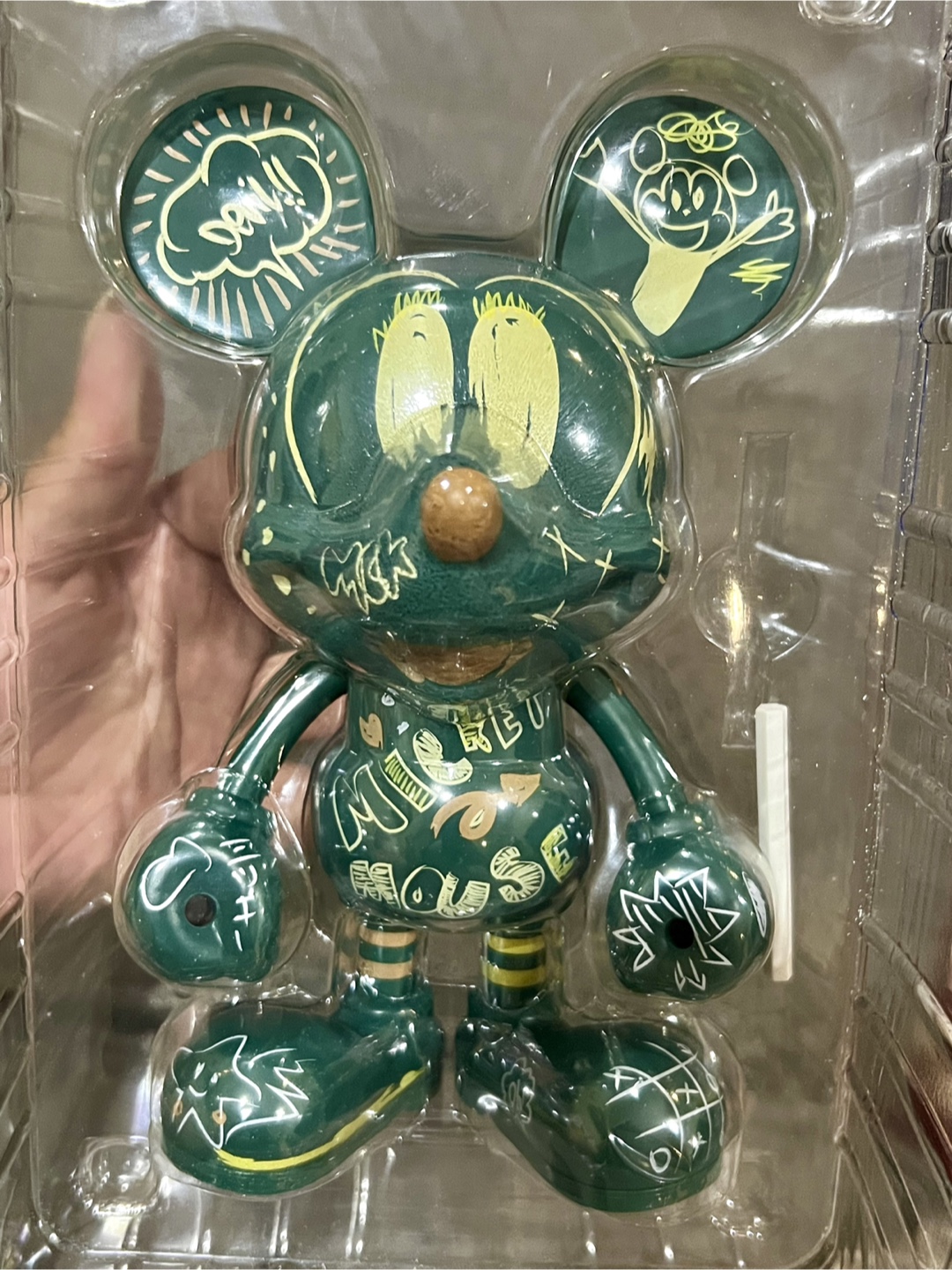 Disney Chalkboard Mickey Mouse Vinyl Art Figure - photo 4