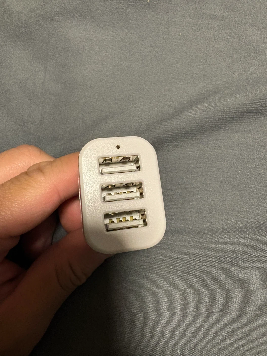 3 Port USB Car Charger Adapter - photo 2