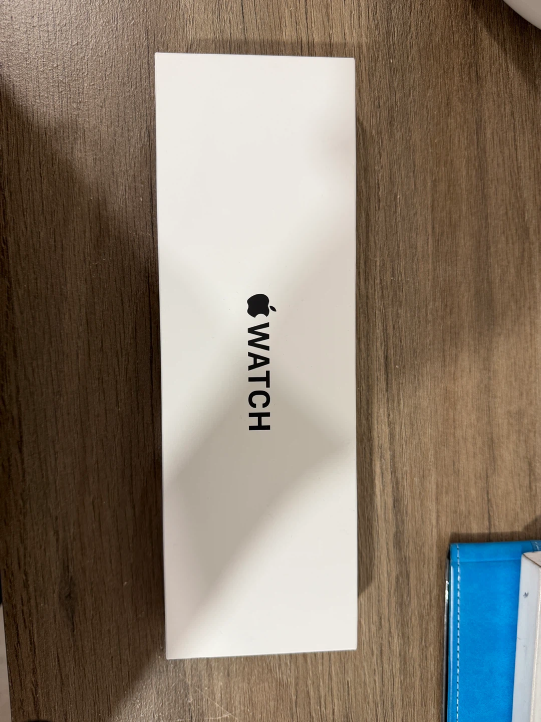 BNIB Apple Watch Series SE 3