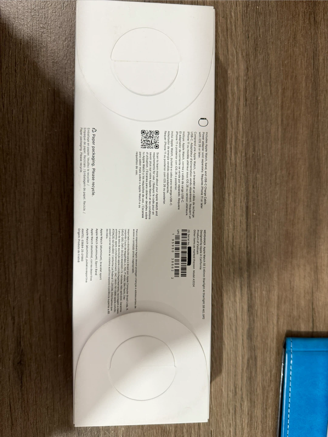 BNIB Apple Watch Series SE 3 - photo 2