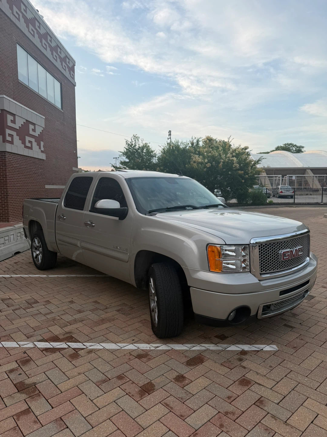 GMC Sierra Denali Pickup Truck - photo 3