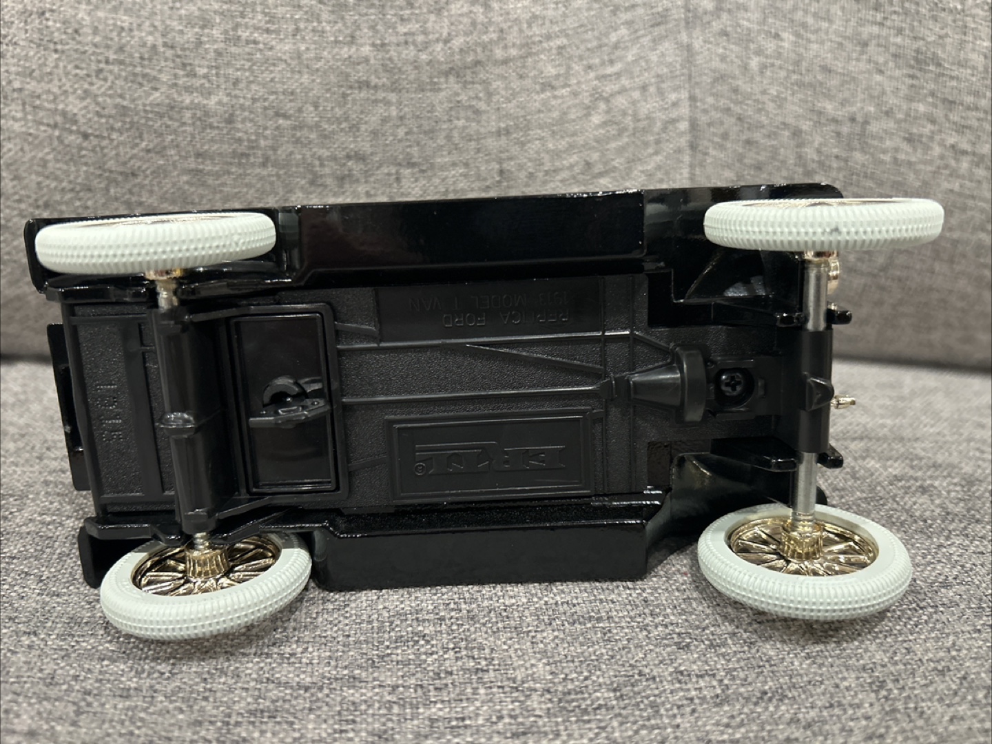 Ertl Collectibles Watkins Ford Model T Die-Cast Metal Vehicle - photo 3