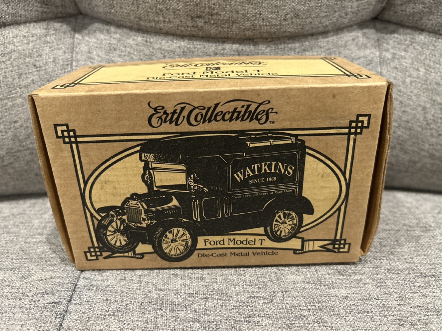 Ertl Collectibles Watkins Ford Model T Die-Cast Metal Vehicle - photo 2