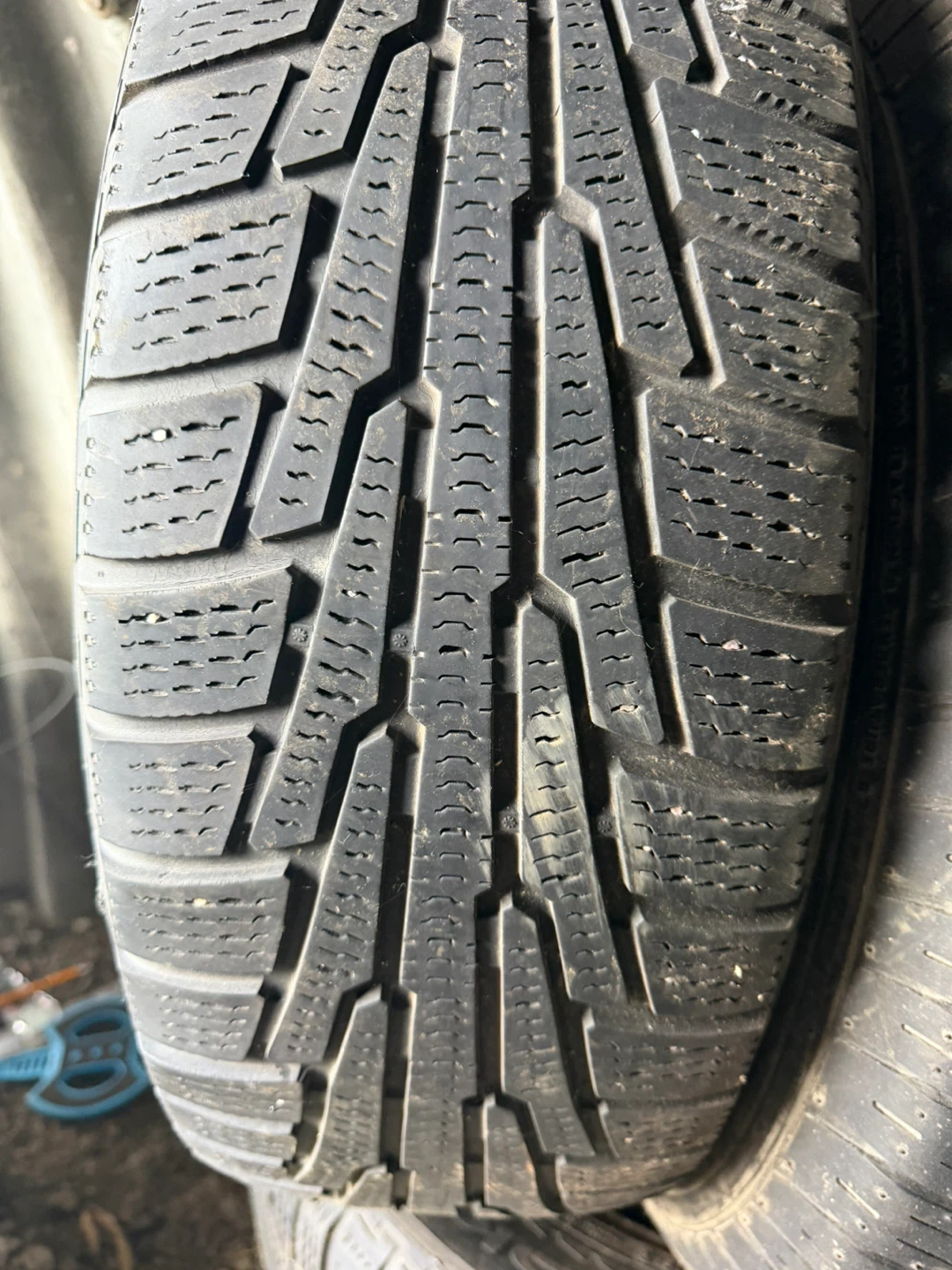 225/70R16 - photo 5