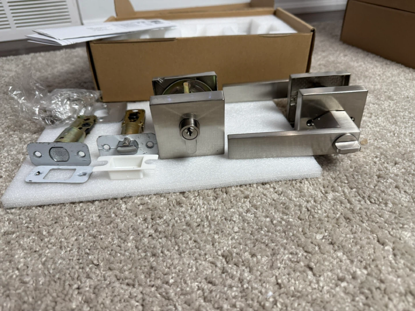 NCL Hardware Keyed Entry Door Handle Set + Deadbolt – NEW ✨🚪 - photo 5