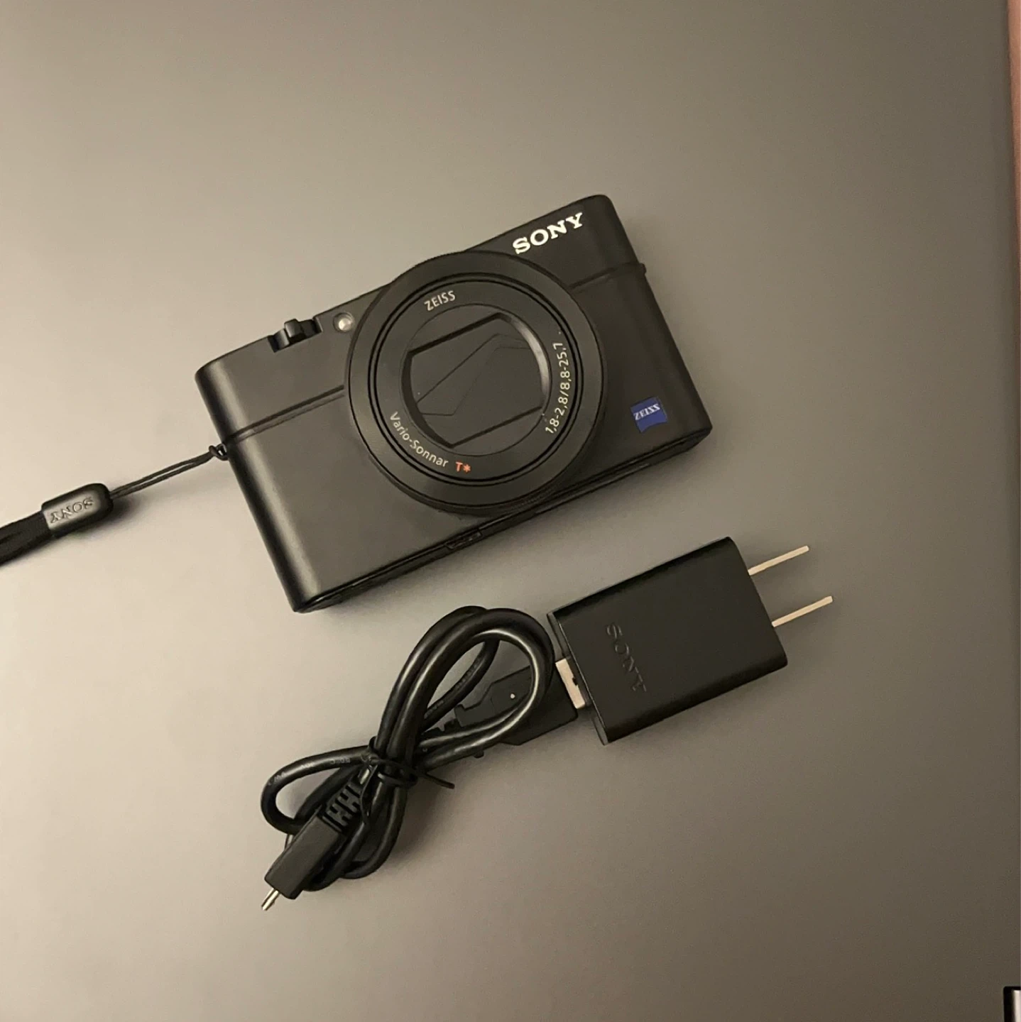 Sony RX100 III Digital Camera - photo 5