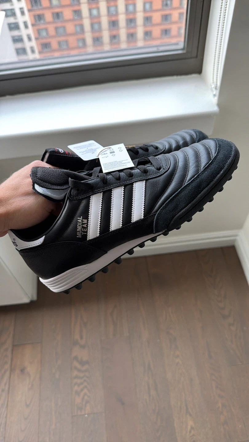 Adidas Mundial Team Soccer Shoes