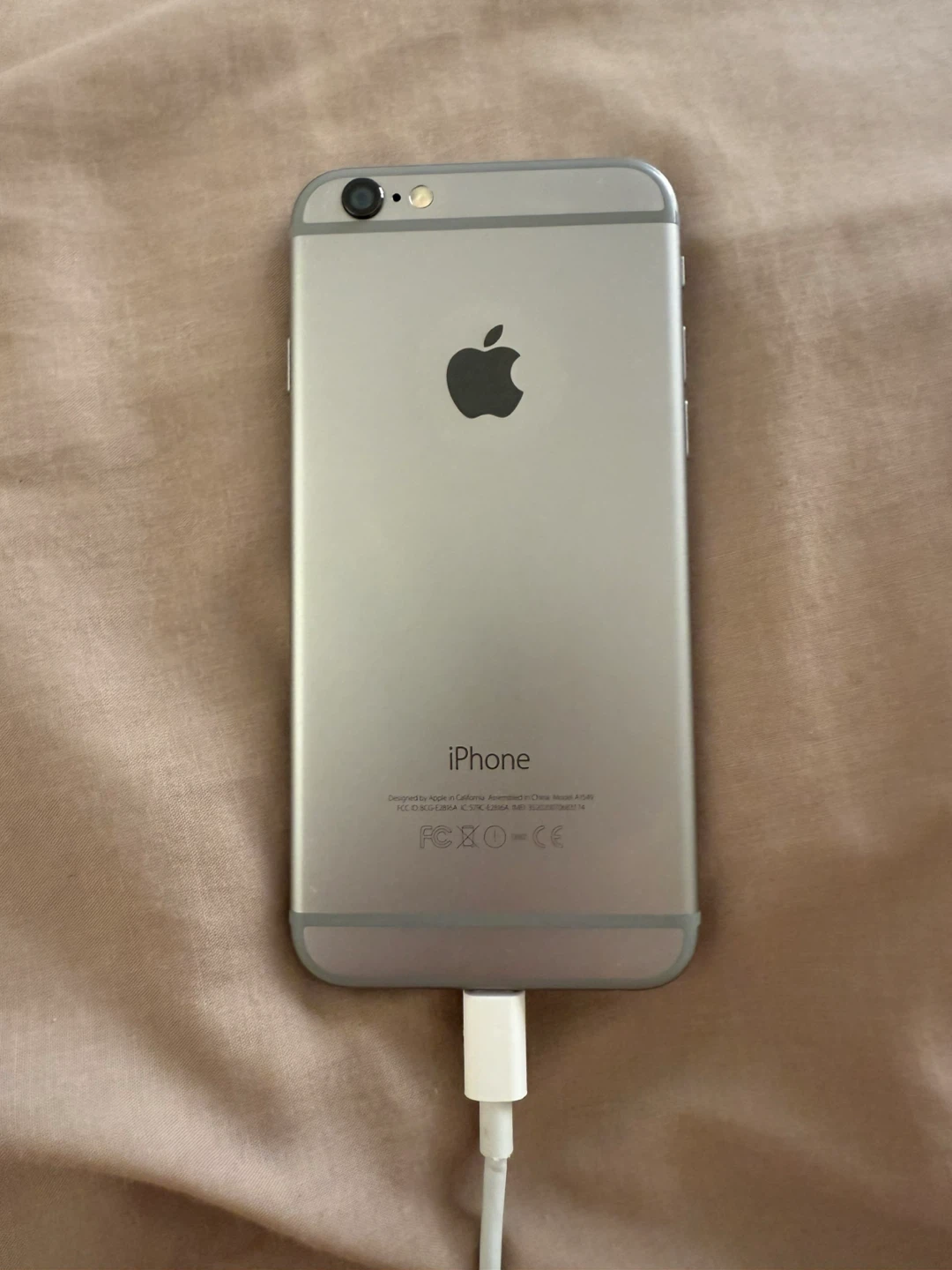 Apple iPhone 6. - photo 2