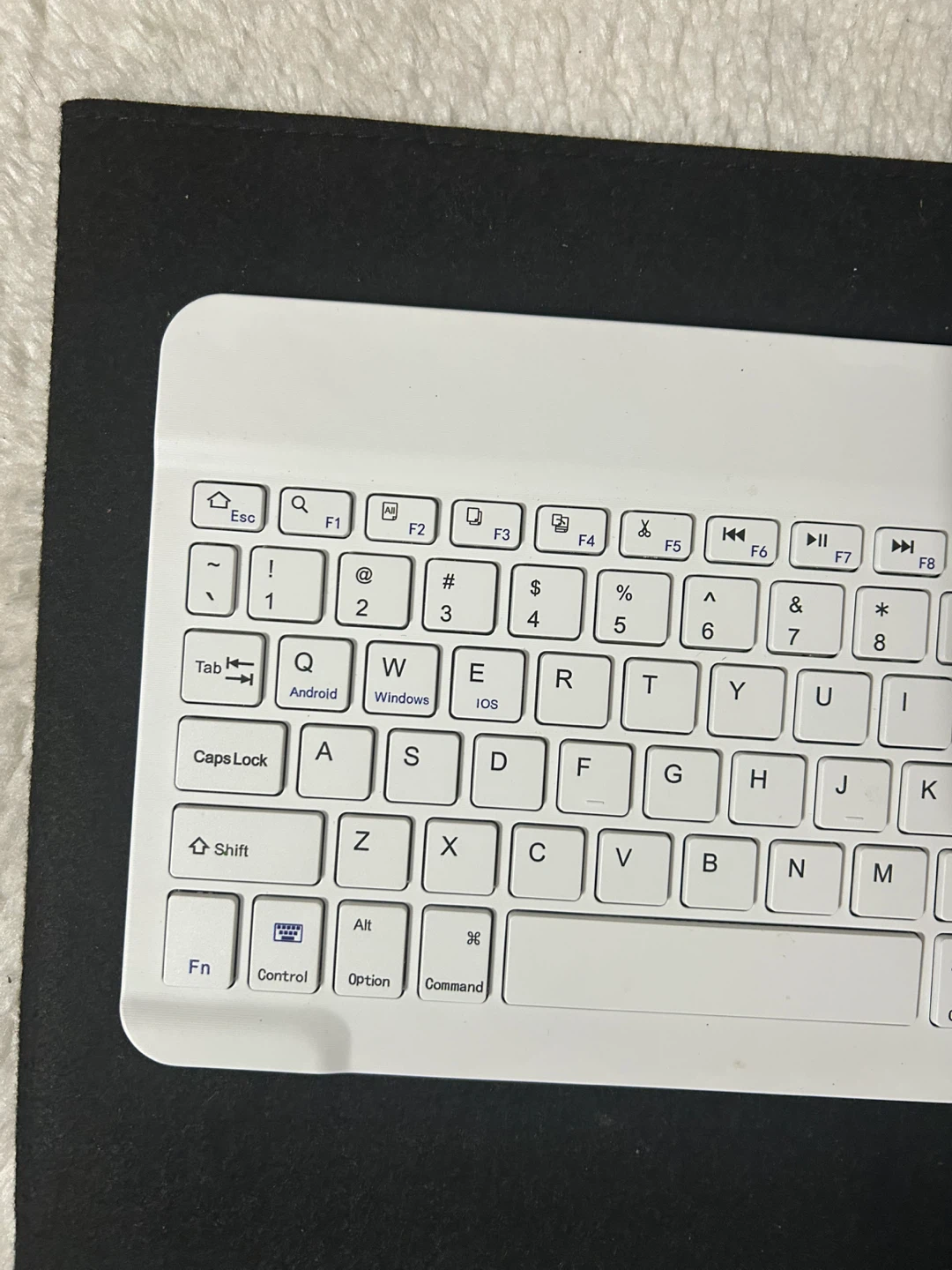 Portable Wireless Bluetooth Keyboard - photo 3