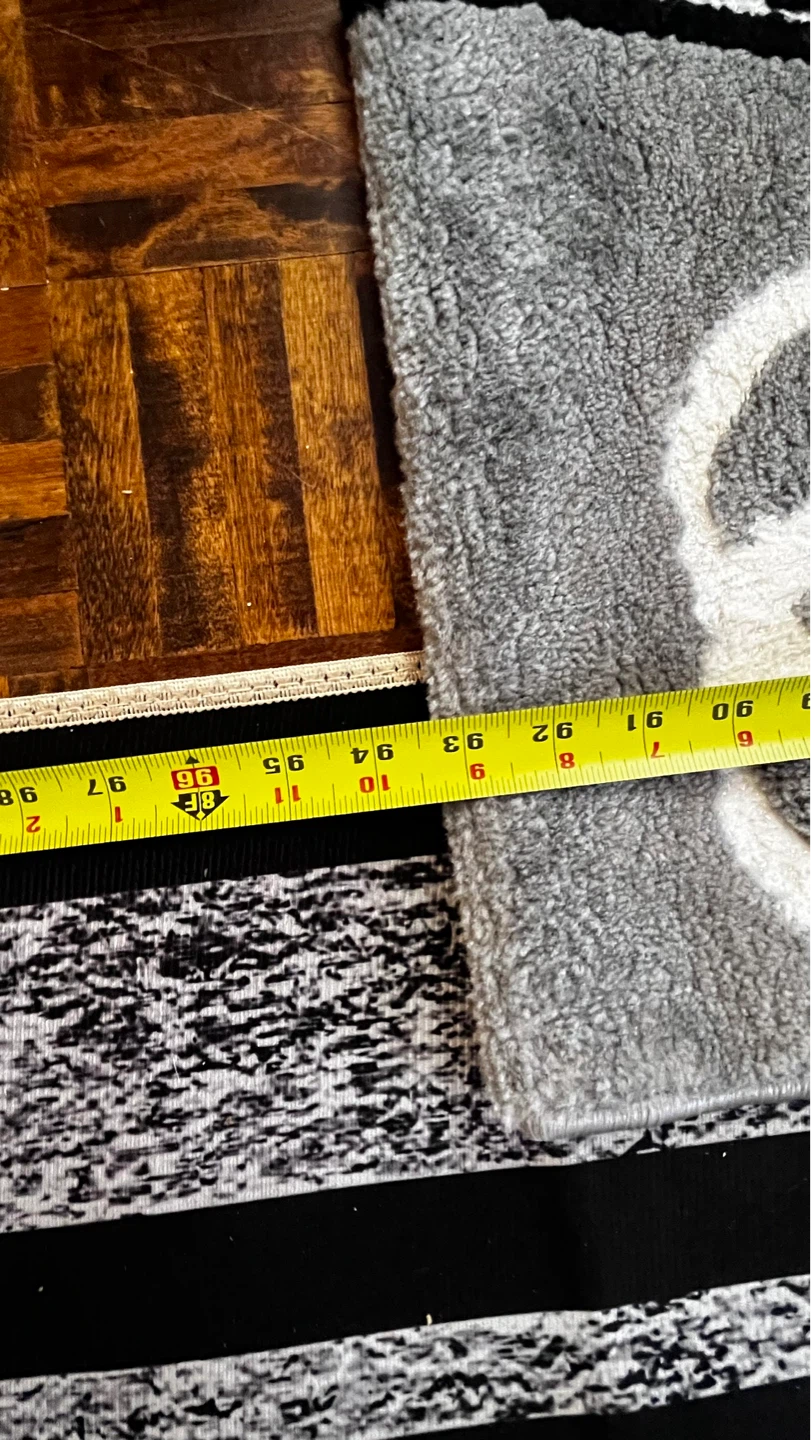 Grey Area Rug with Double G Logo Pattern - photo 3