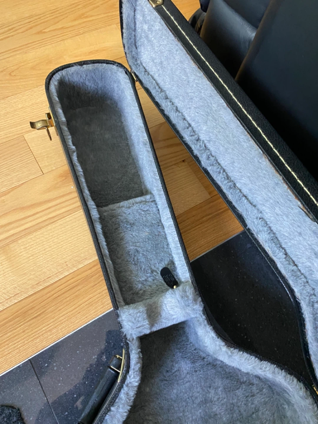 Acoustic Guitar Case - photo 3