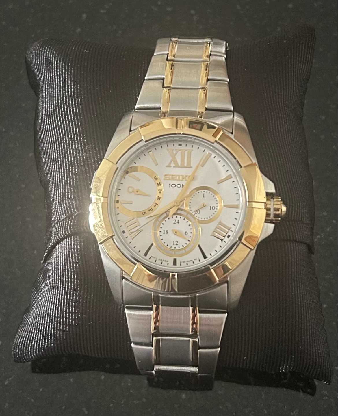 Seiko Two-Tone Chronograph Watch - photo 2
