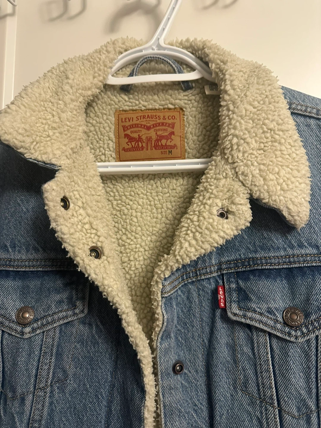 Levis Sherpa Jacket Womens ⚽️