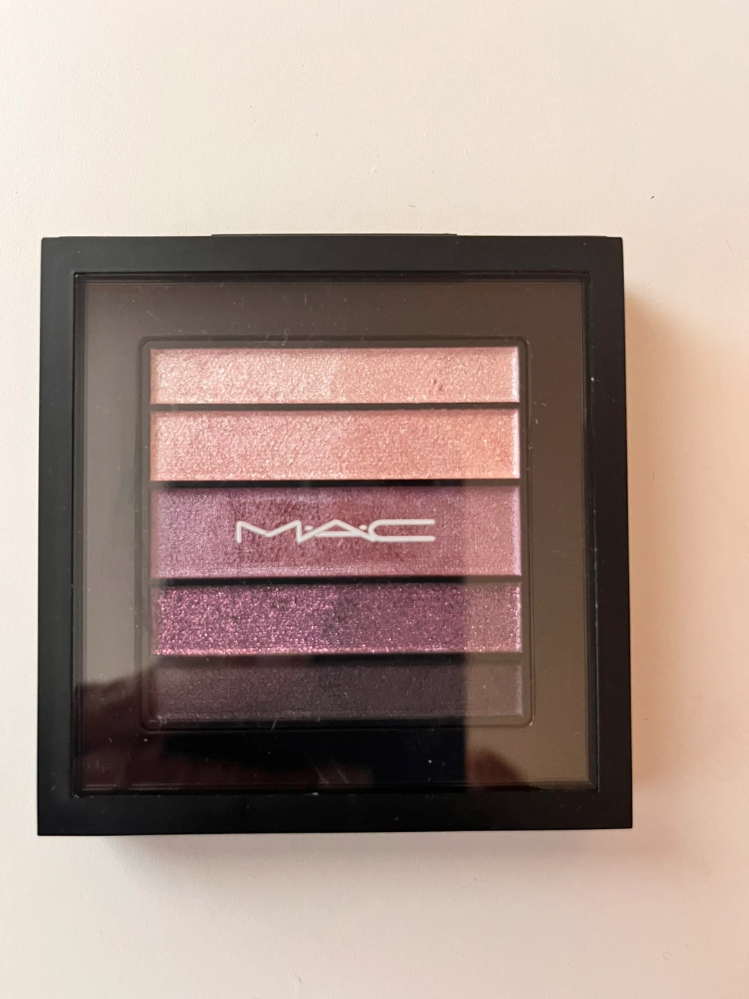 MAC Veluxe Pearlyfusion Shadow Pinkluxe Eyeshadow Palette Sample