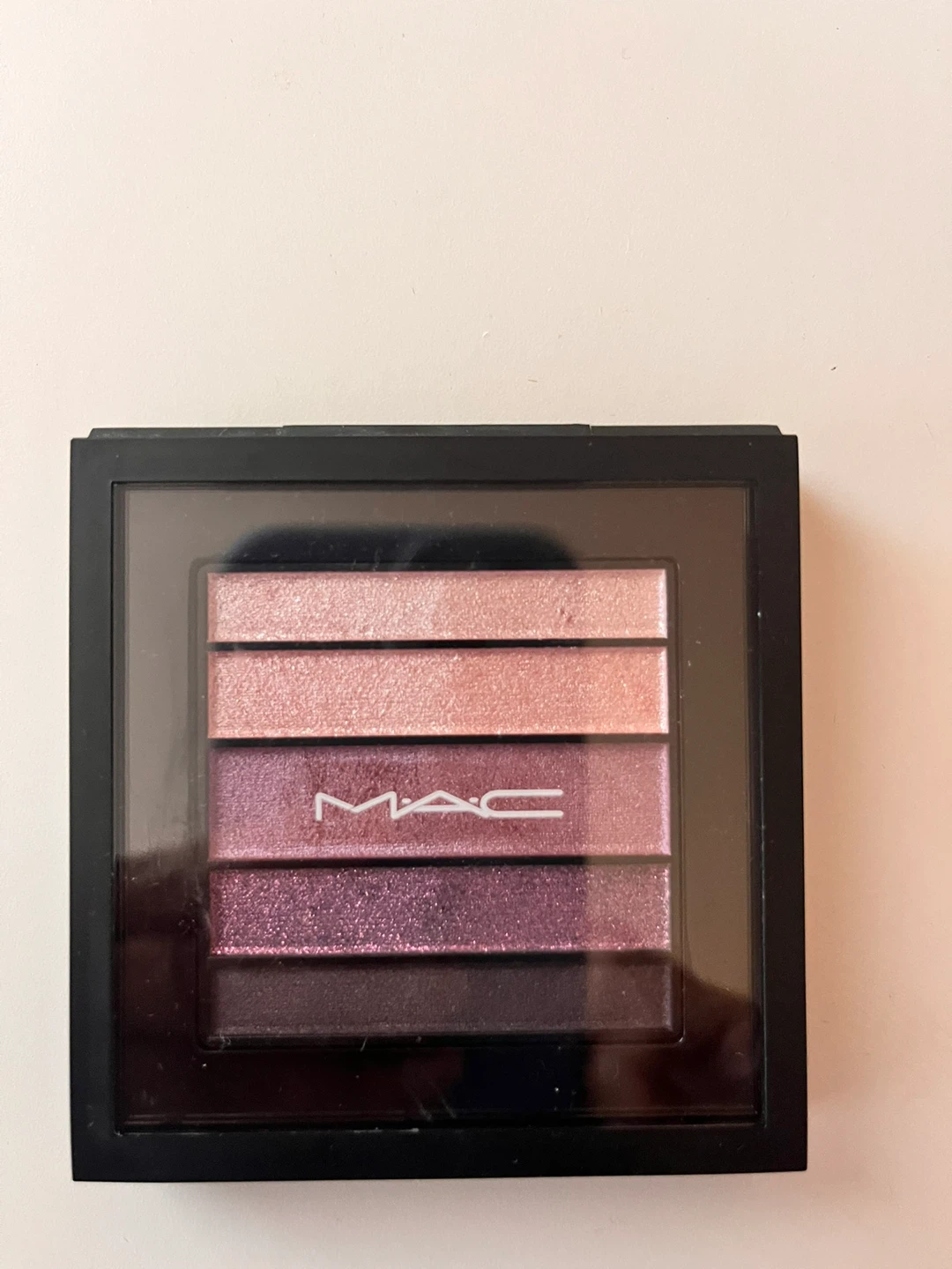 MAC Veluxe Pearlyfusion Shadow Pinkluxe Eyeshadow Palette Sample - photo 2