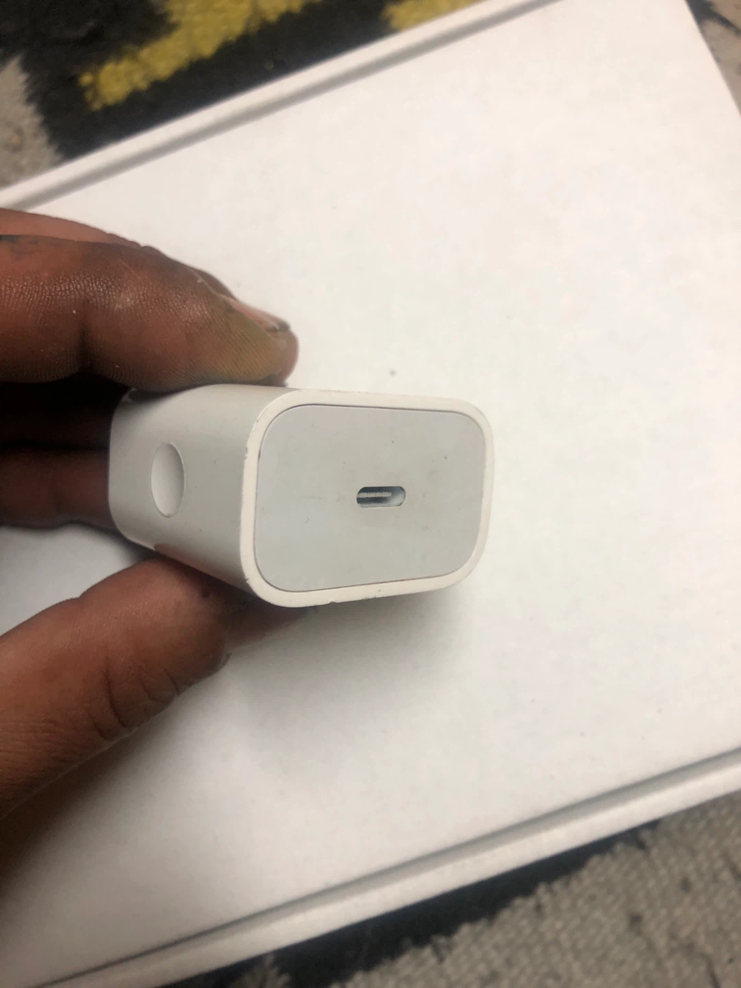 Apple USB-C Power Adapter - photo 3