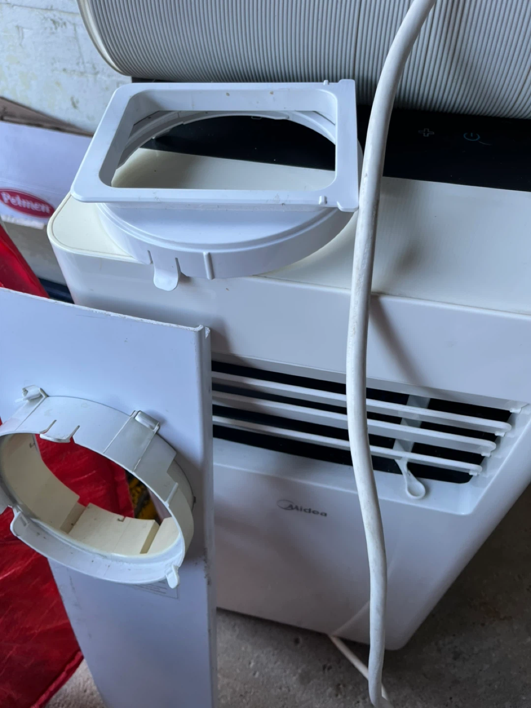 10000btu Midea Portable Air Conditioner with Vent Kit - photo 4